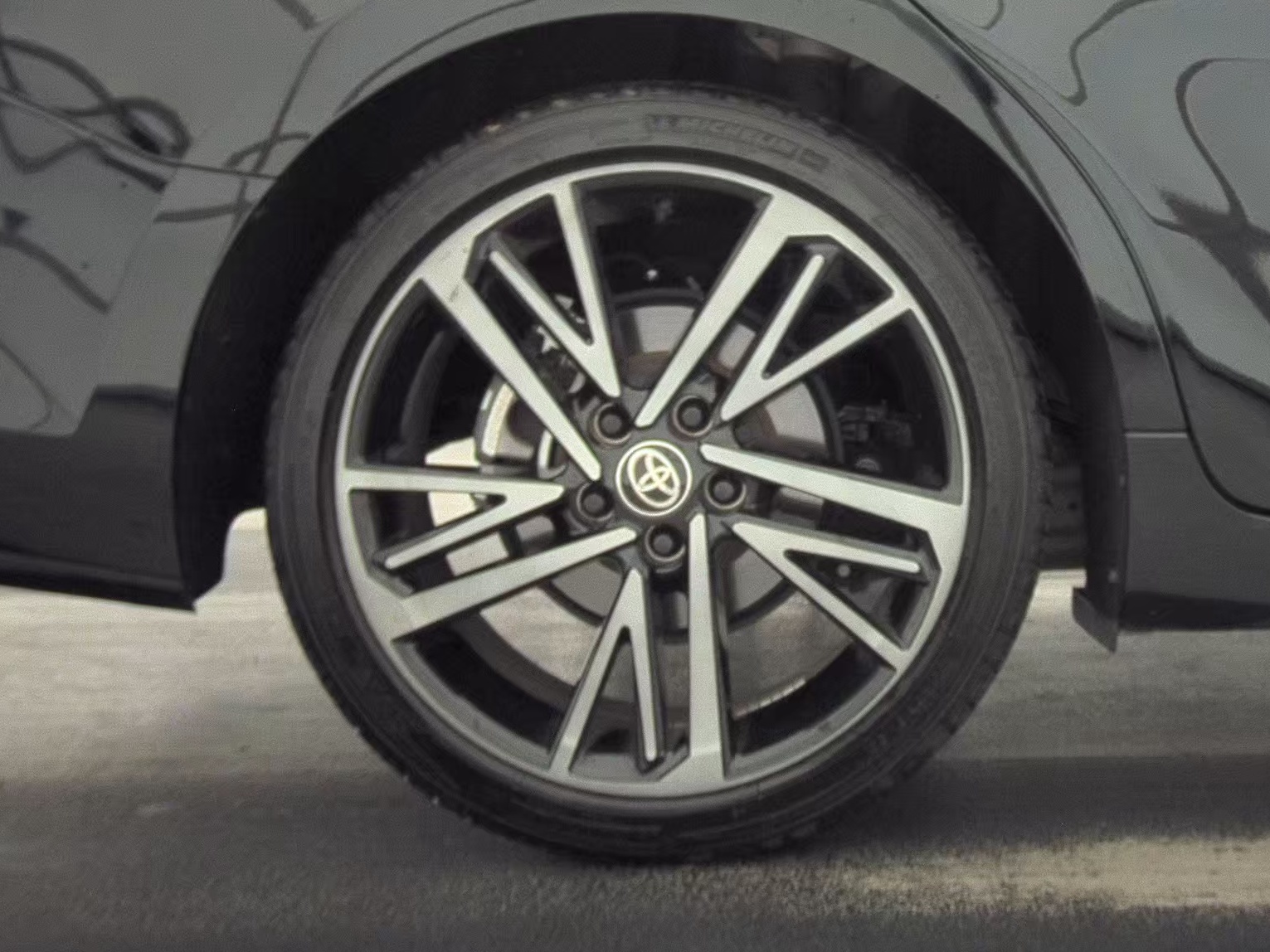 2025 Toyota Camry XSE FWD