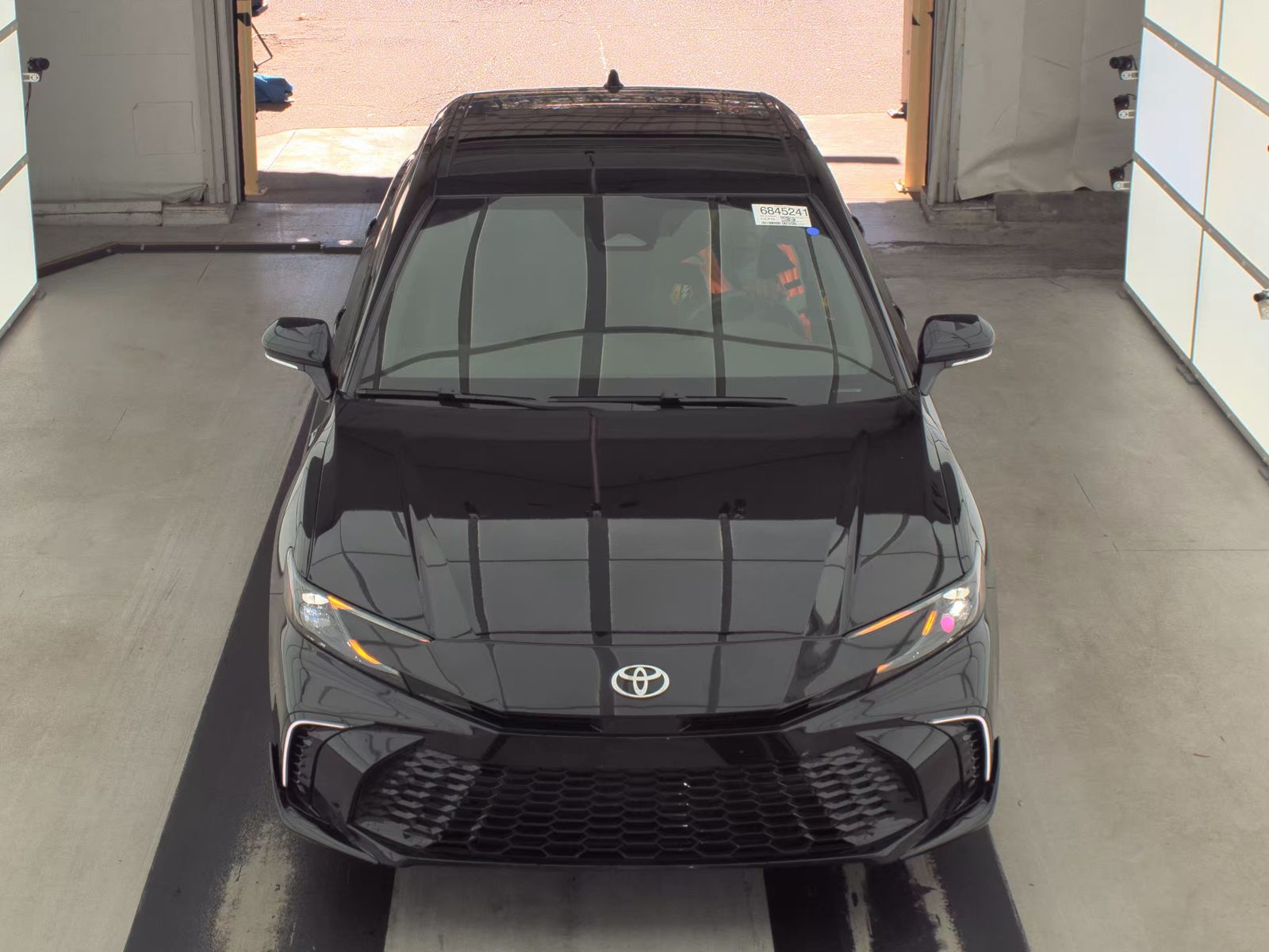 2025 Toyota Camry XSE FWD