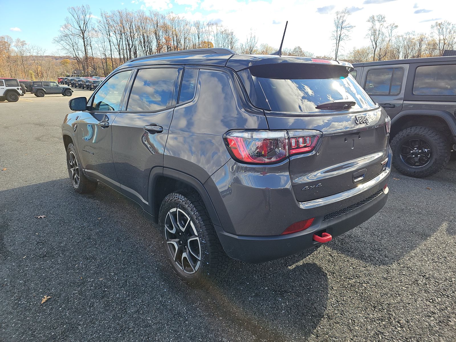 2024 Jeep Compass Trailhawk AWD