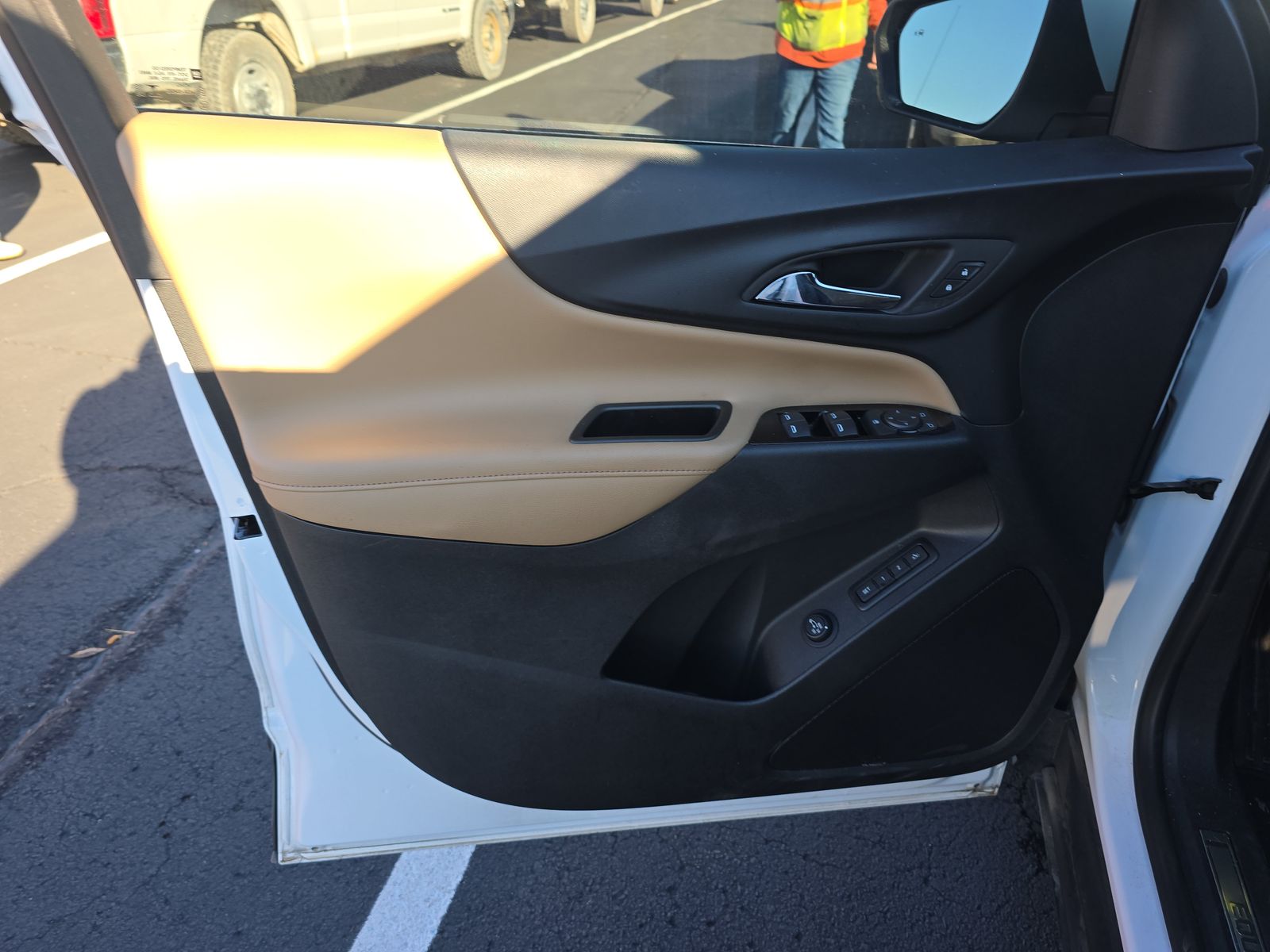 2023 Chevrolet Equinox Premier FWD