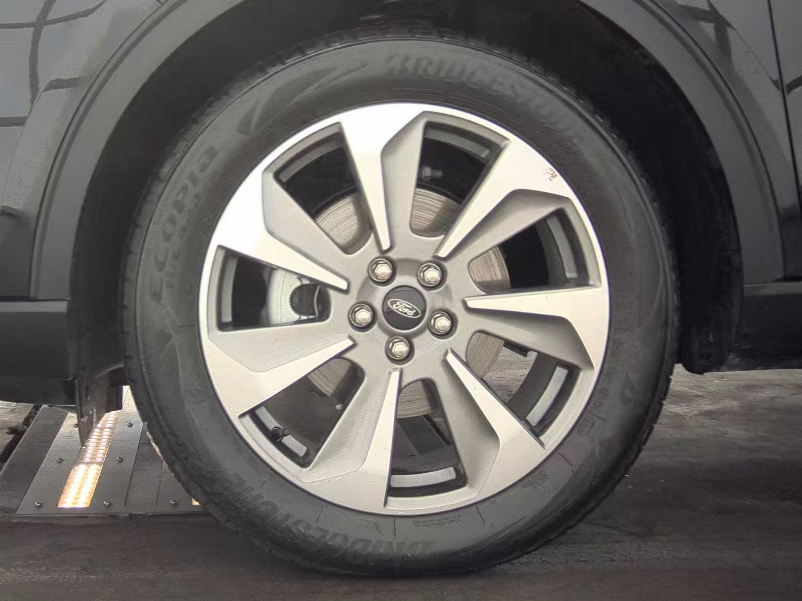 2025 Ford Escape Hybrid Platinum AWD