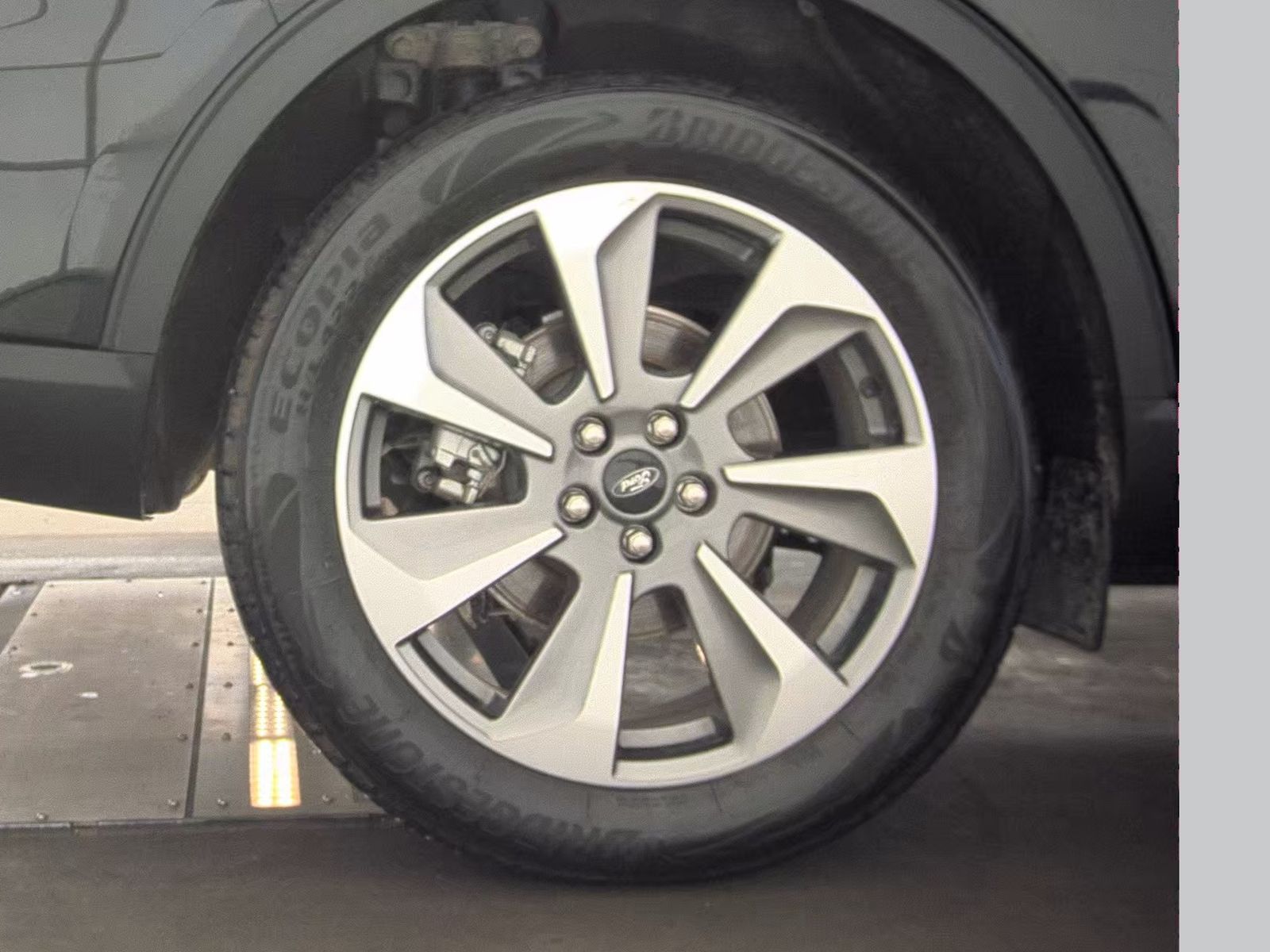 2025 Ford Escape Hybrid Platinum AWD