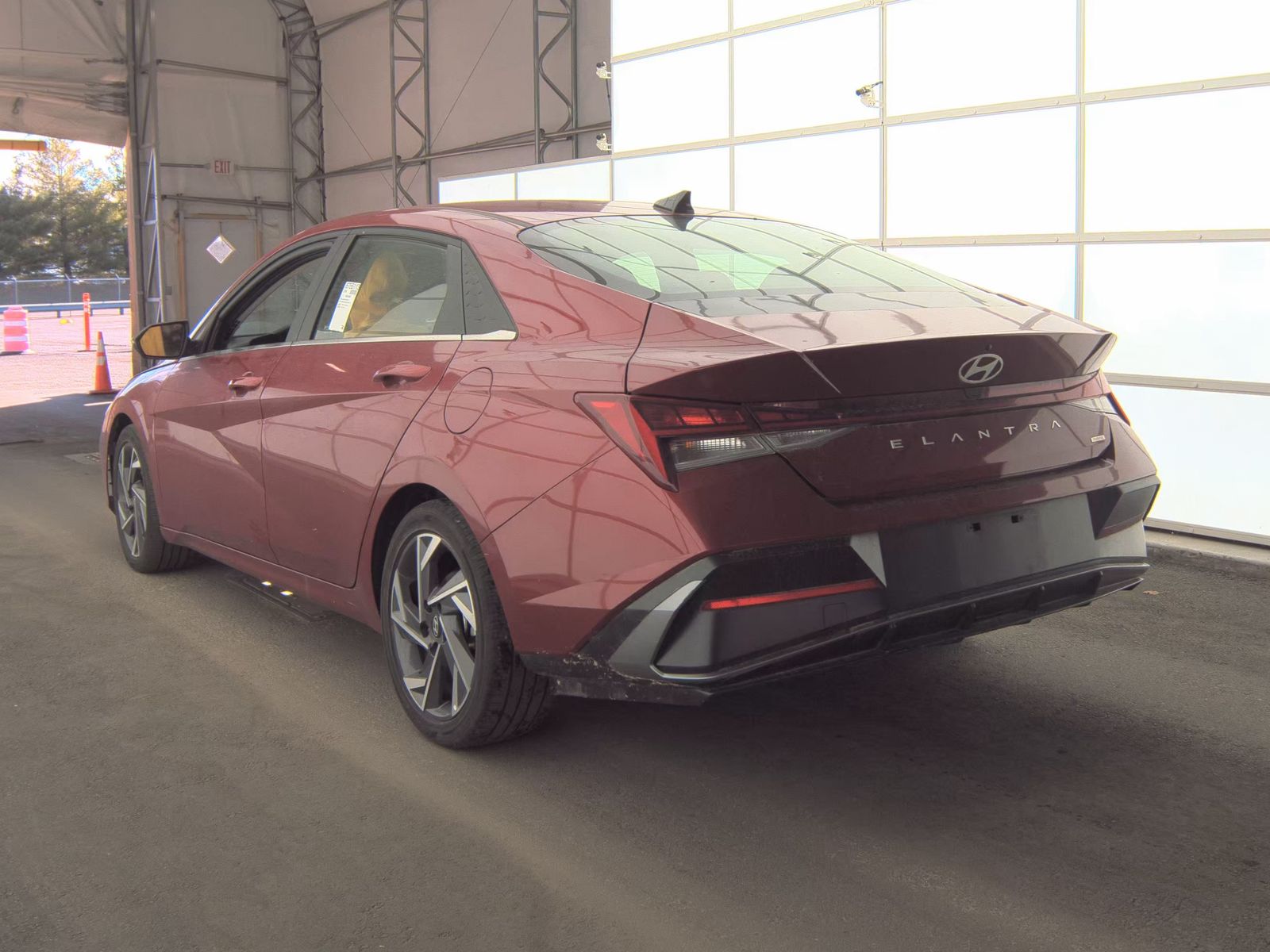 2025 Hyundai Elantra Hybrid Limited FWD