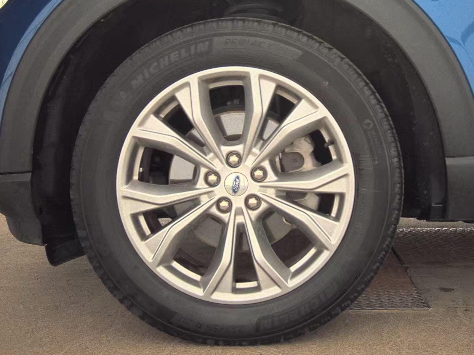 2023 Ford Explorer Limited AWD