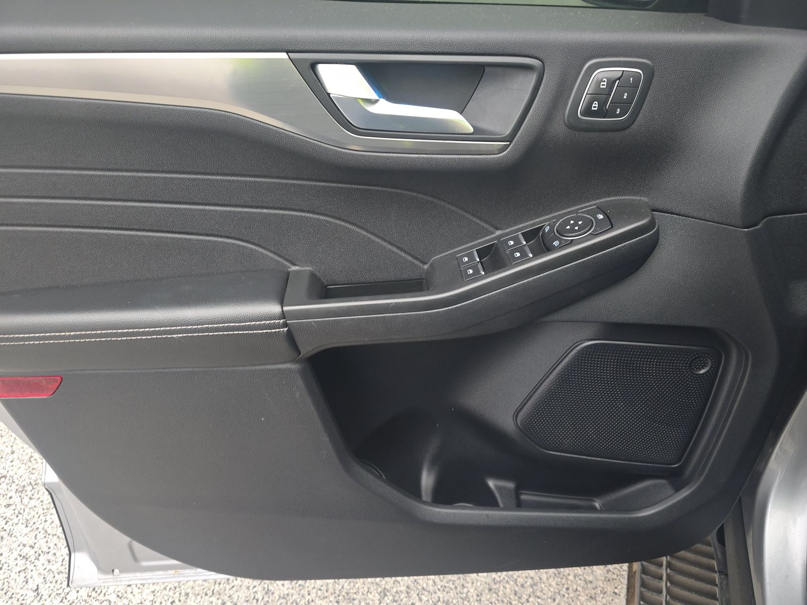 2022 Ford Escape Titanium AWD