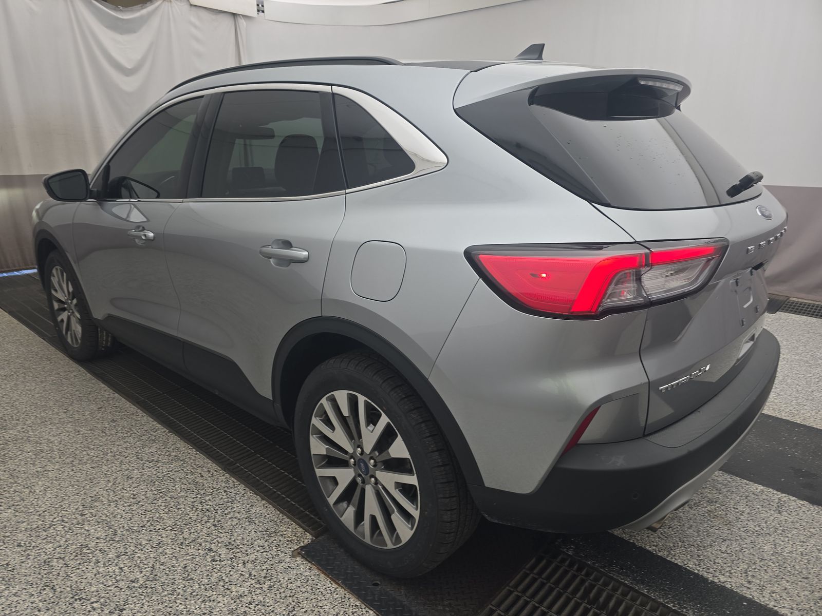 2022 Ford Escape Titanium AWD