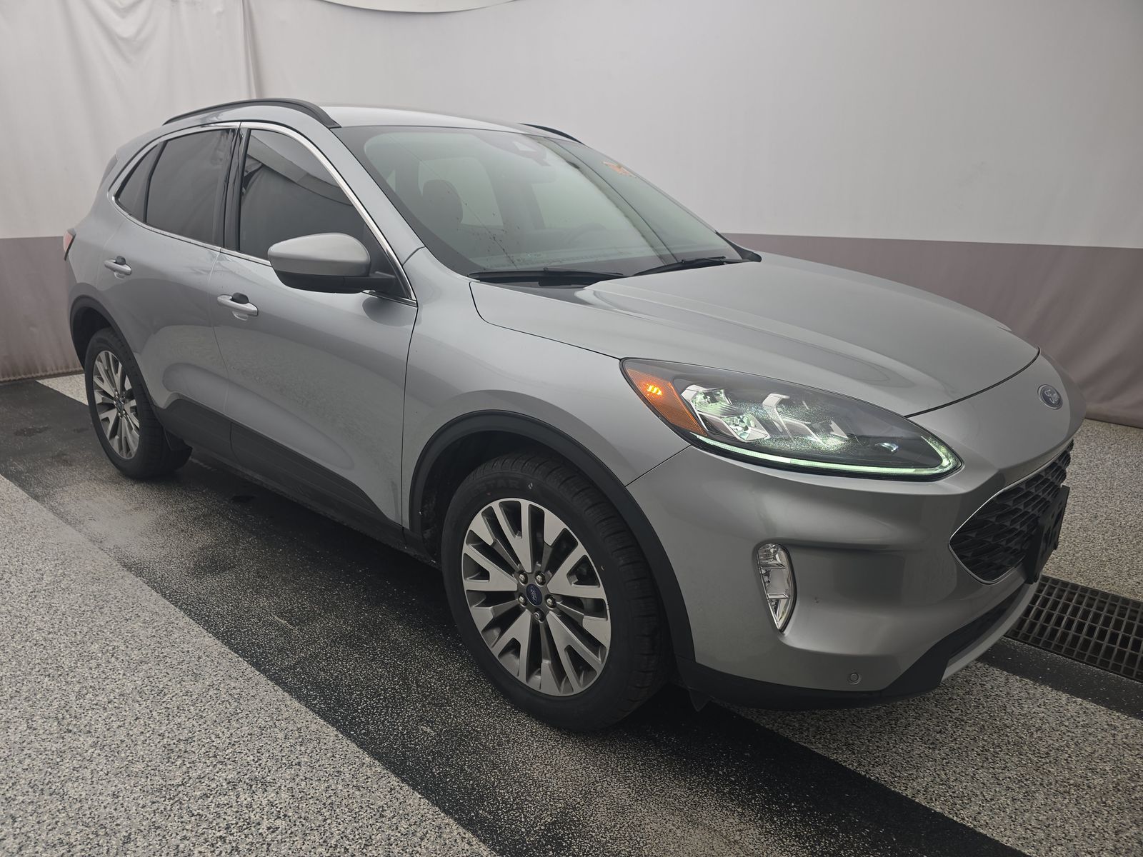 2022 Ford Escape Titanium AWD