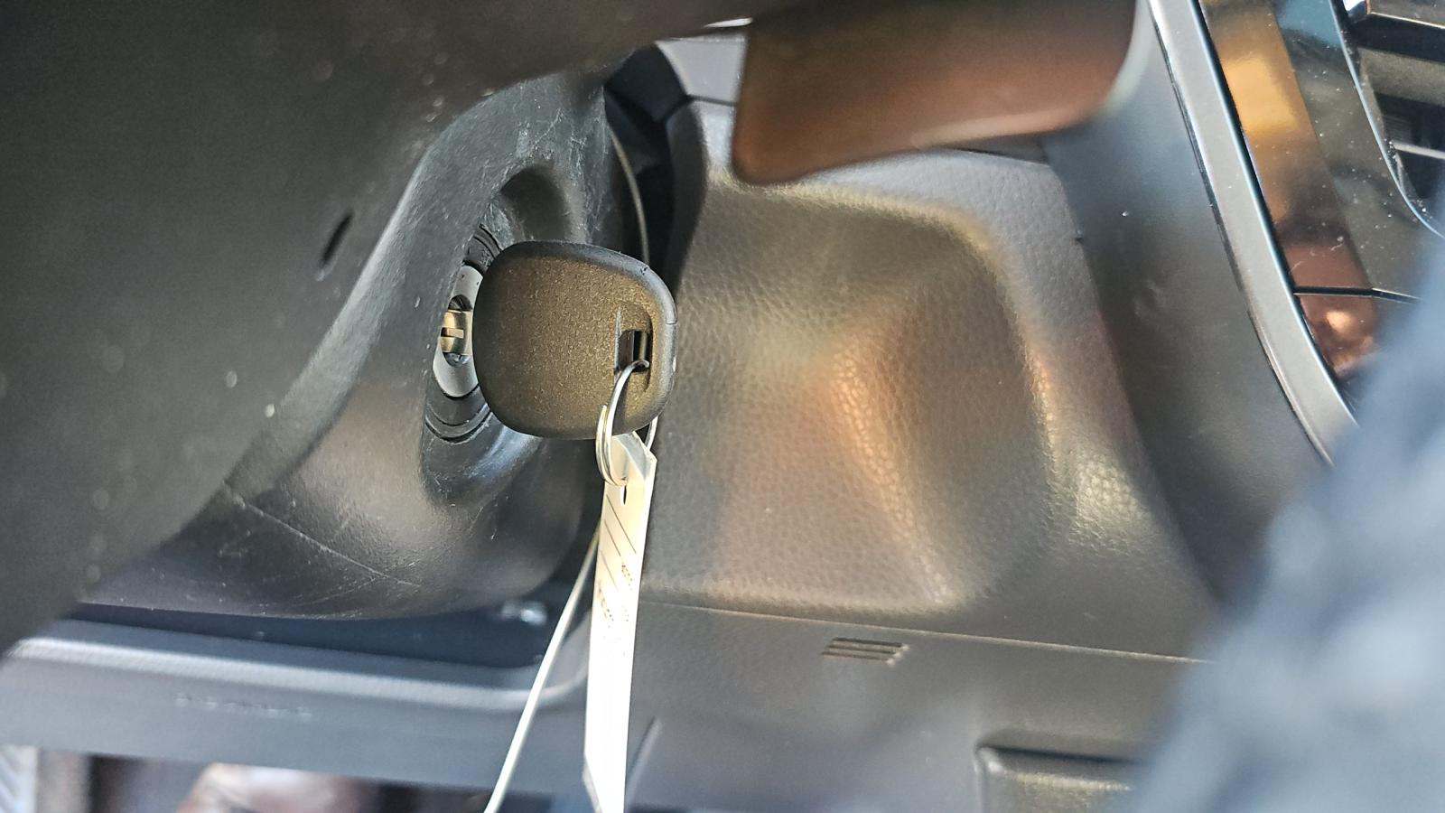 2022 Toyota Camry SE FWD