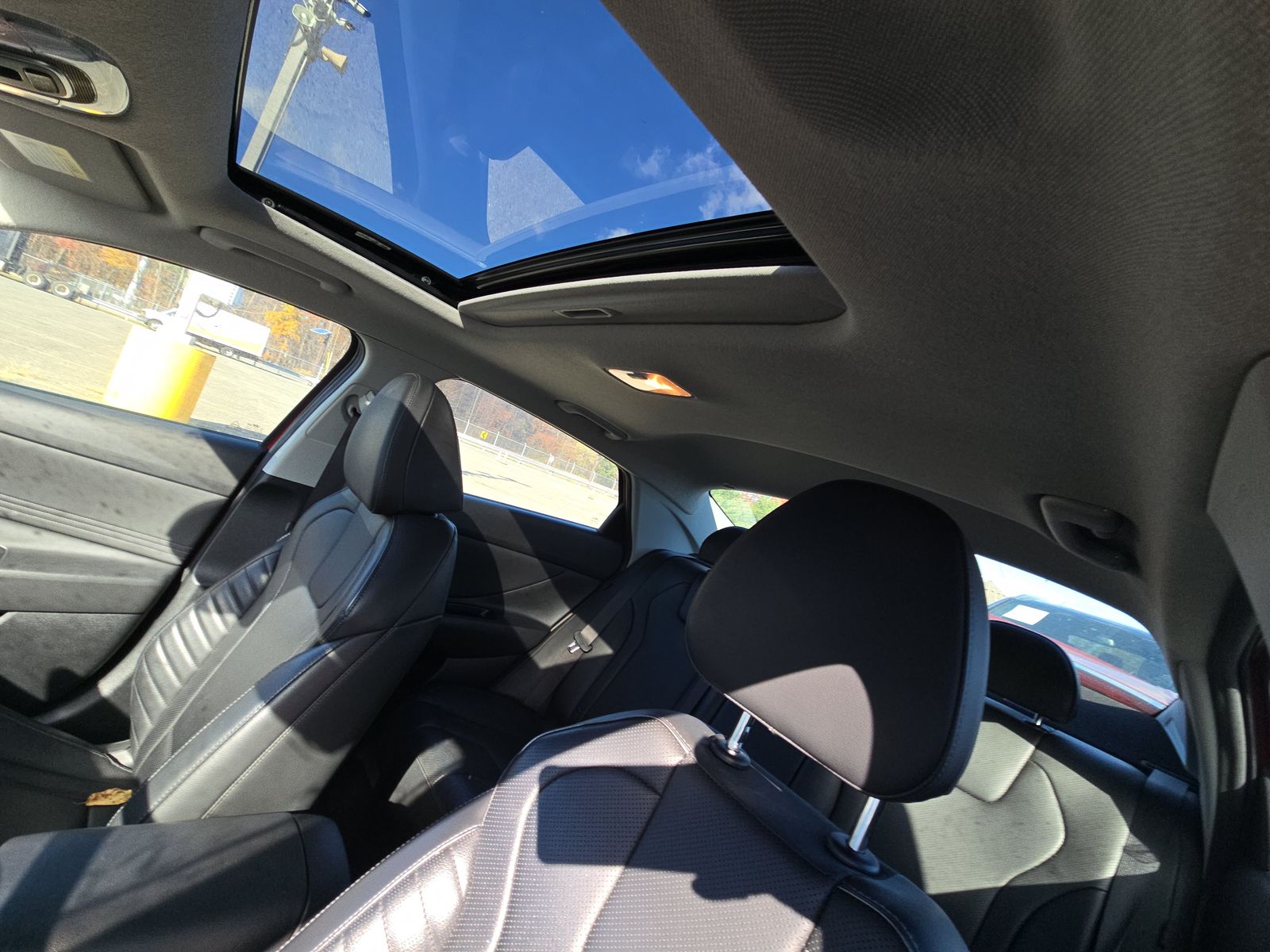 2025 Hyundai Elantra Hybrid Limited FWD