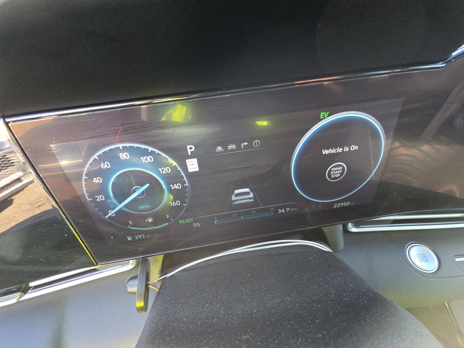 2025 Hyundai Elantra Hybrid Limited FWD