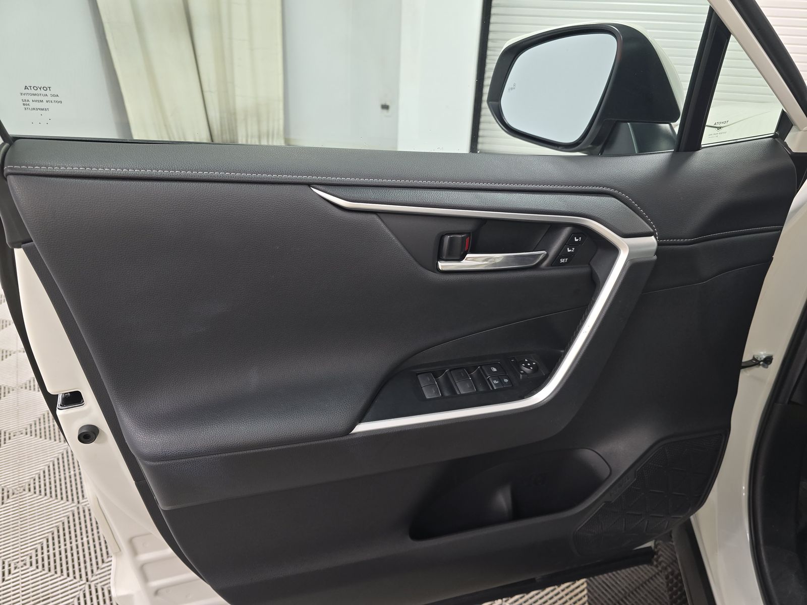 2022 Toyota RAV4 Hybrid Limited AWD