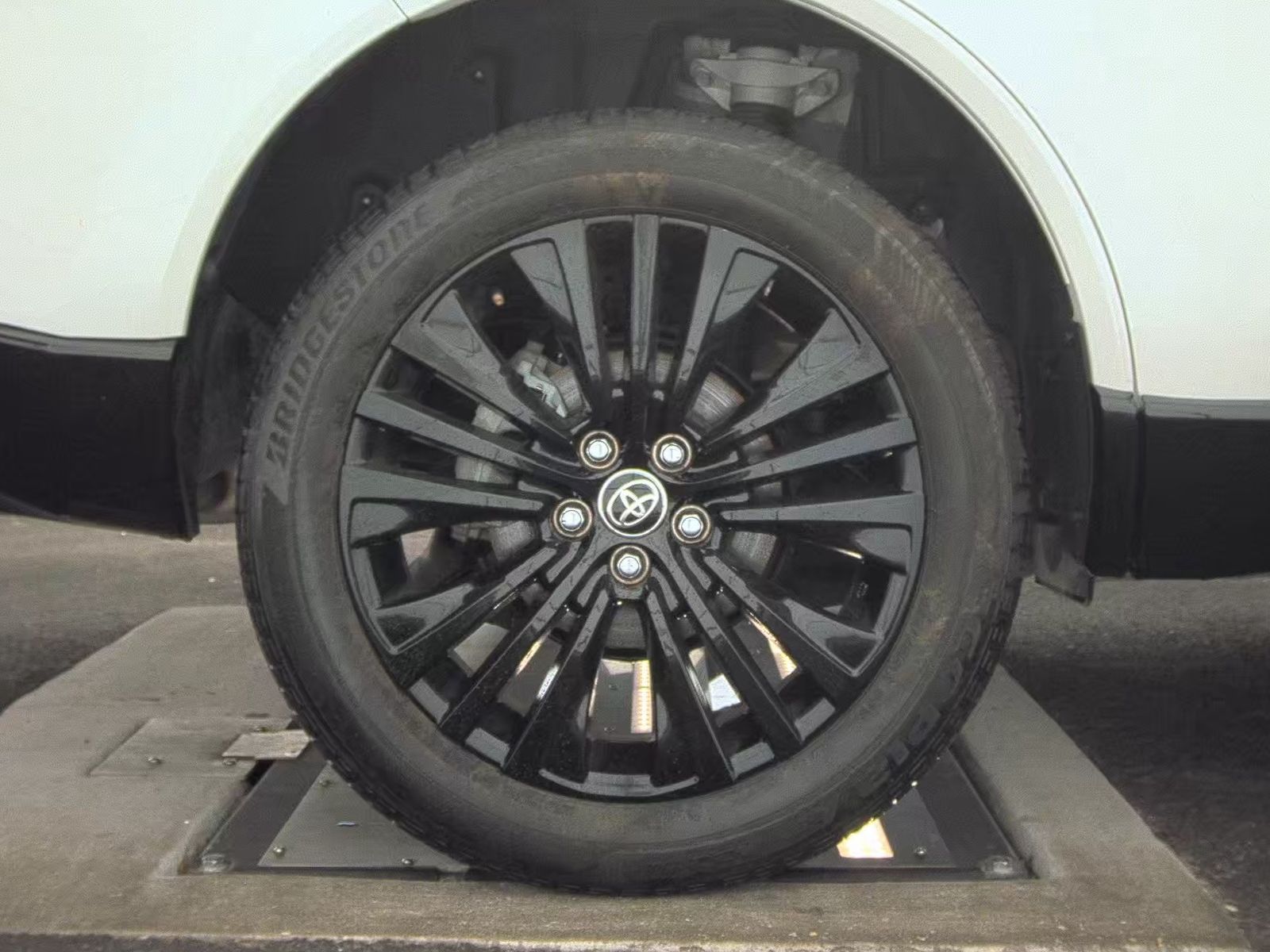 2024 Toyota Venza Nightshade AWD