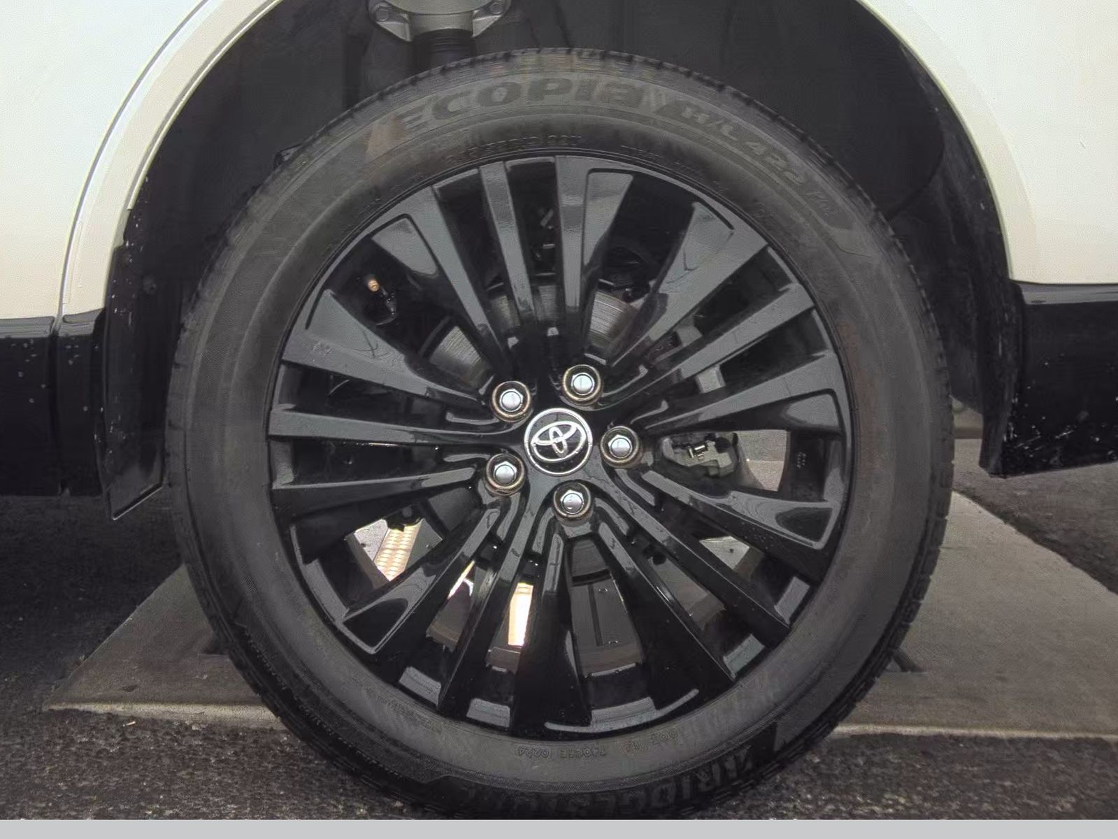 2024 Toyota Venza Nightshade AWD