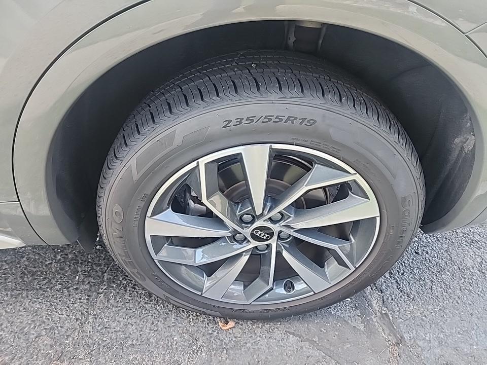 2023 Audi Q5 S line Premium Plus AWD