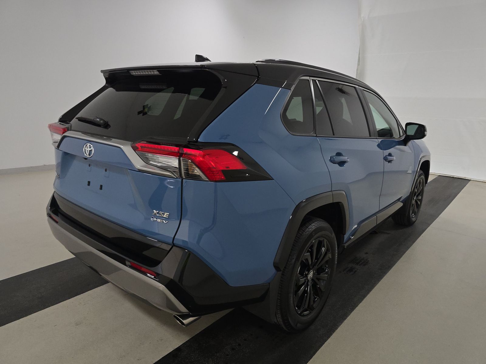 2025 Toyota RAV4 Hybrid XSE AWD