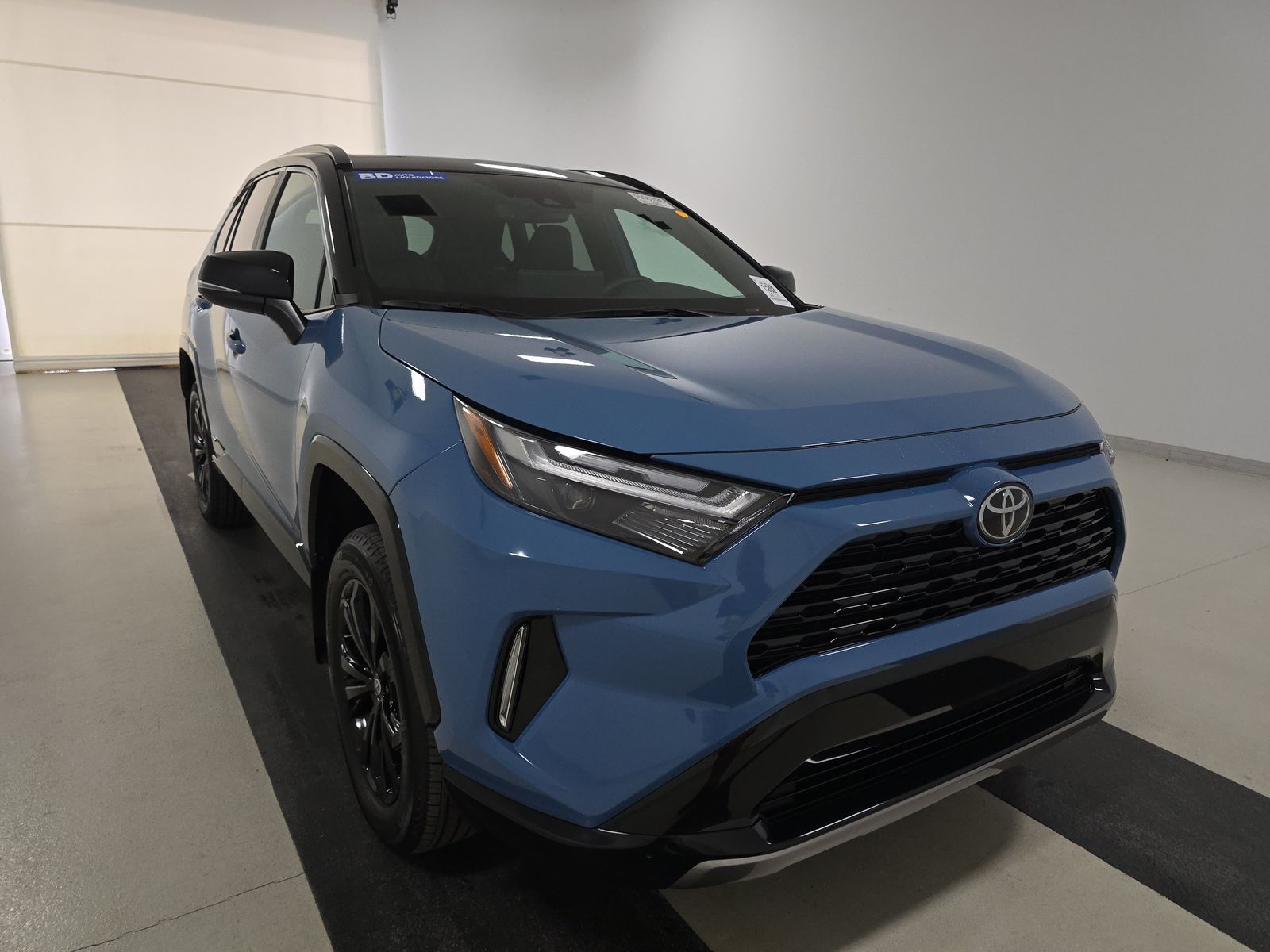2025 Toyota RAV4 Hybrid XSE AWD