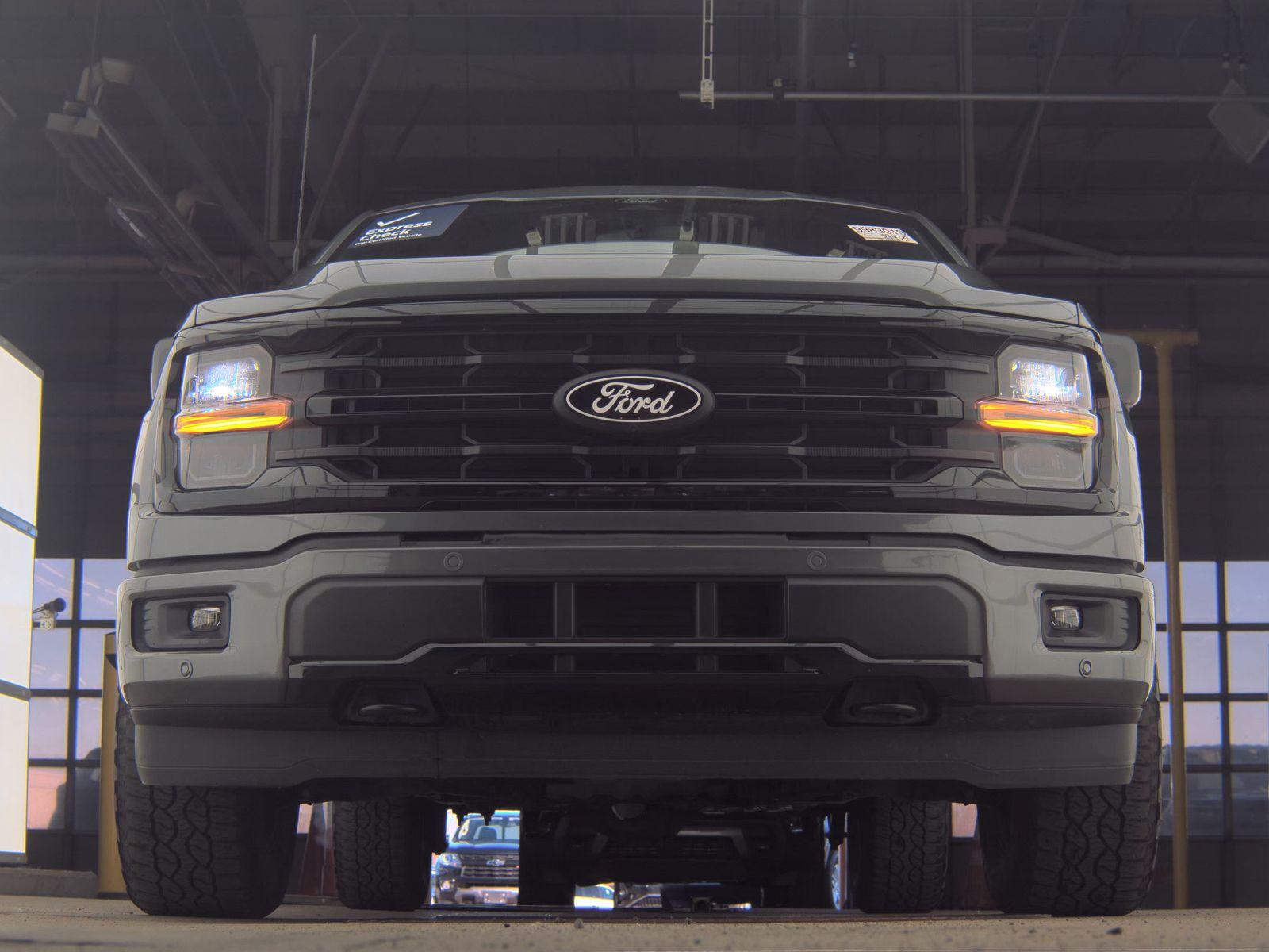 2024 Ford F-150 Hybrid XLT AWD