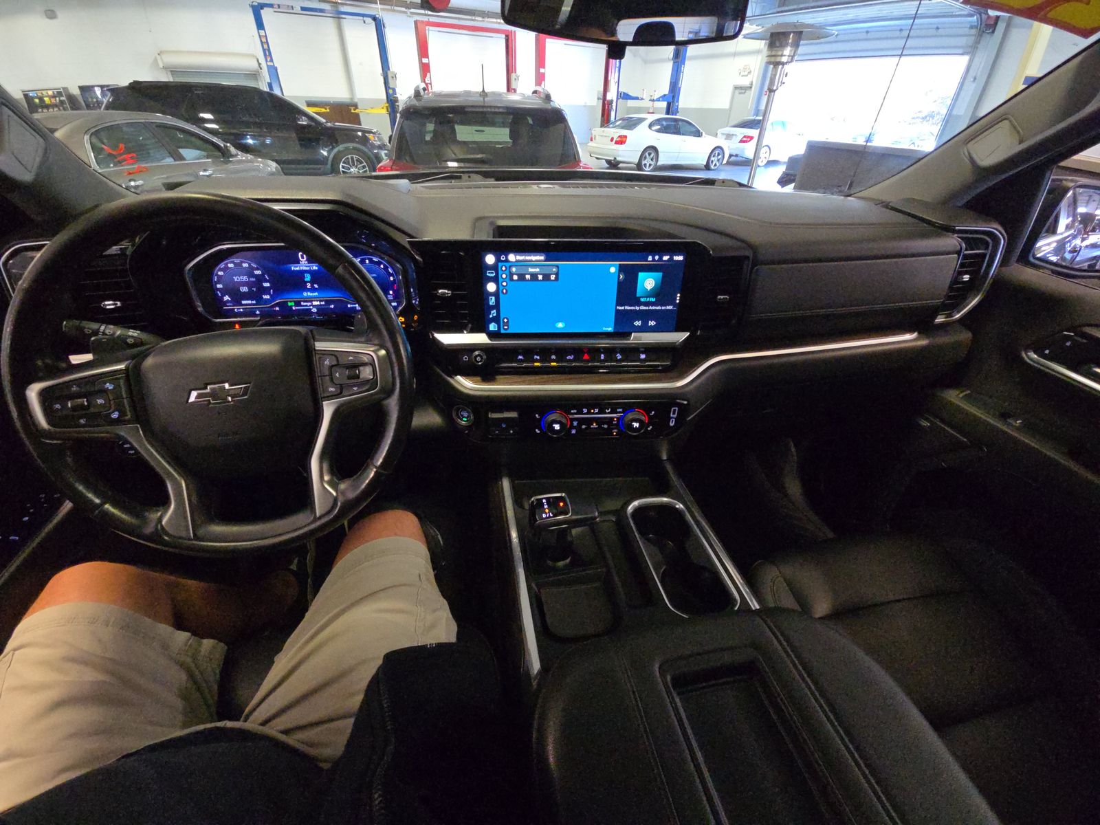 2022 Chevrolet Silverado 1500 RST AWD