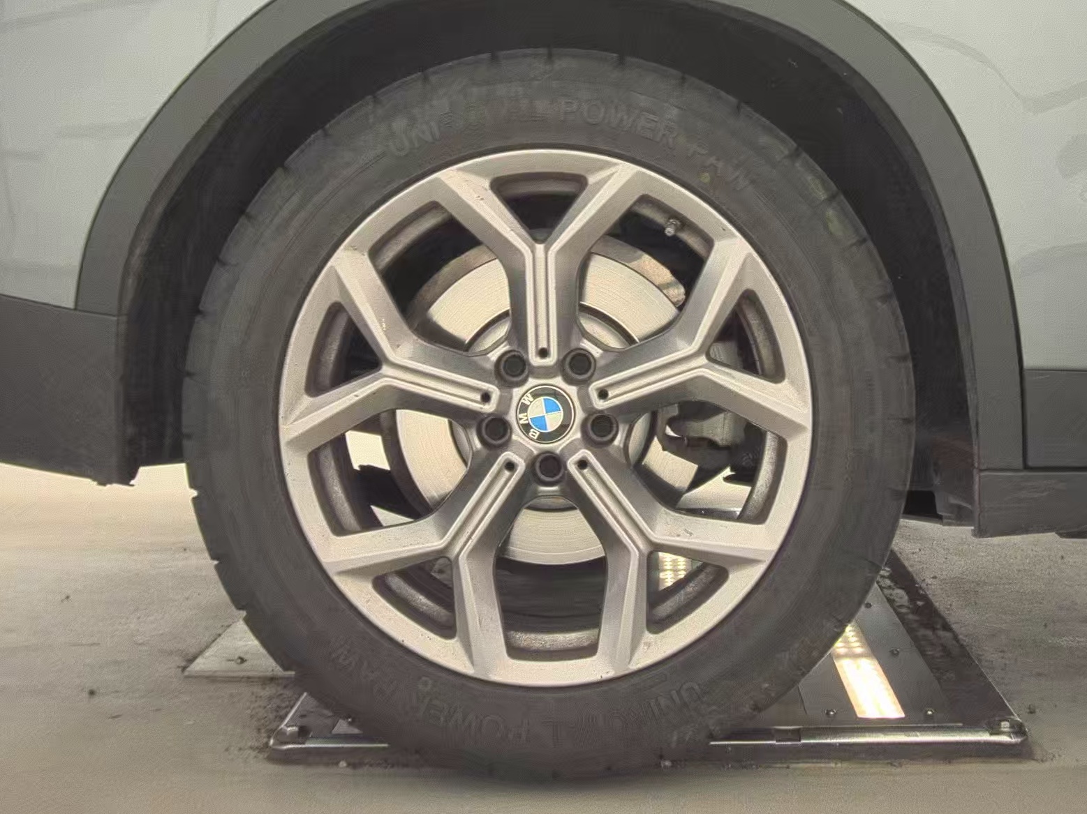 2024 BMW X3 sDrive30i RWD