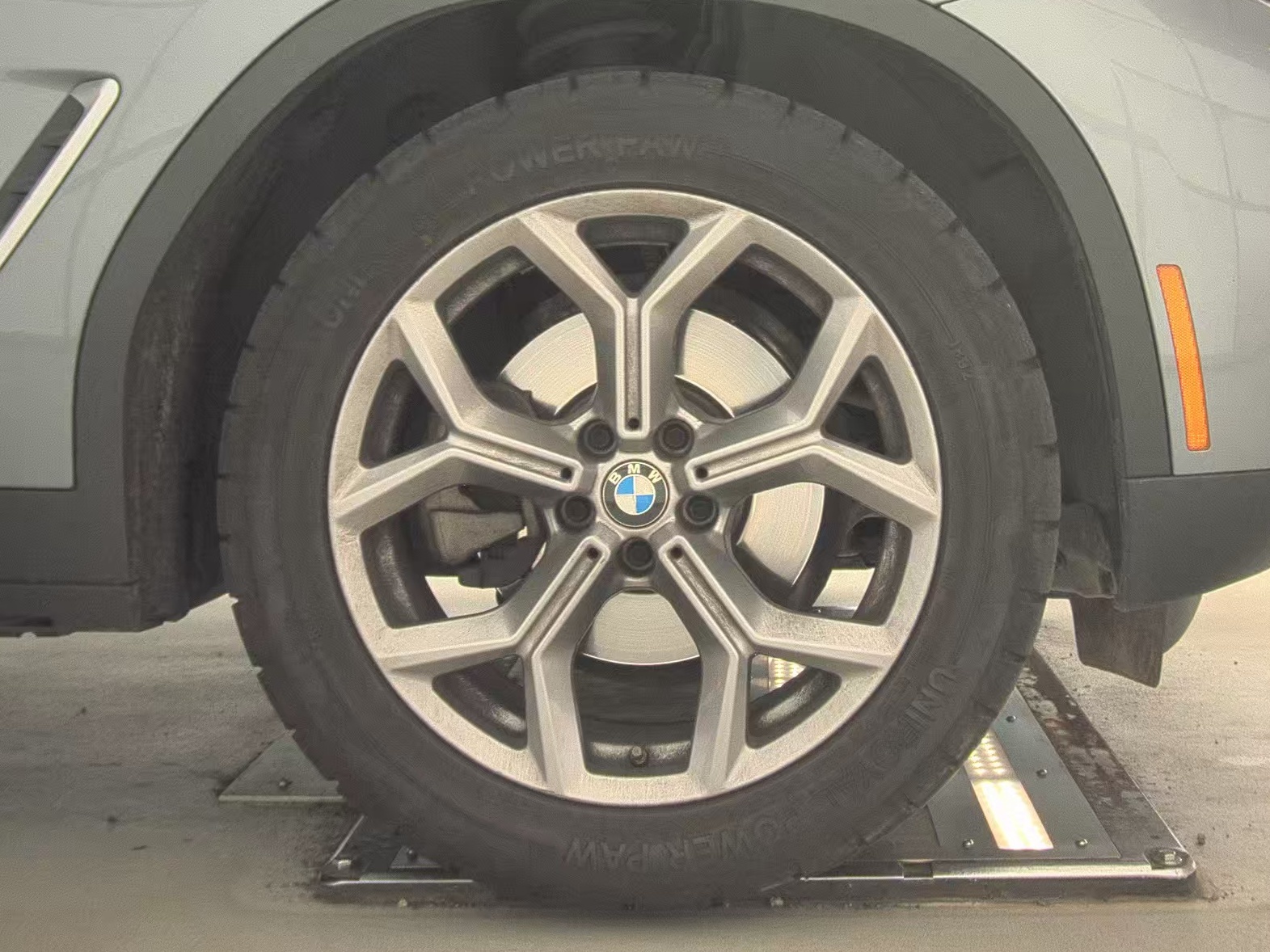 2024 BMW X3 sDrive30i RWD