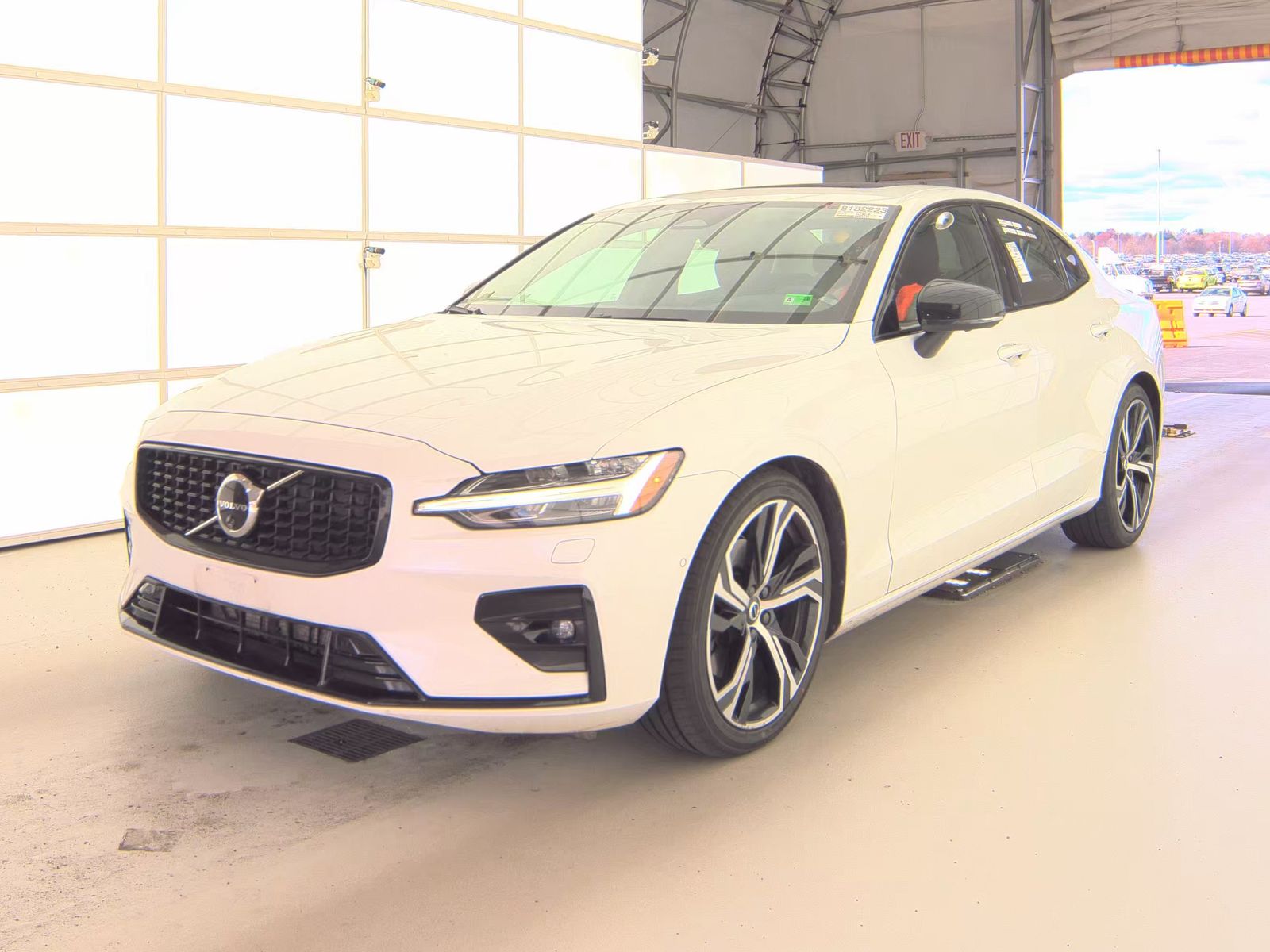 2024 Volvo S60 B5 Plus AWD