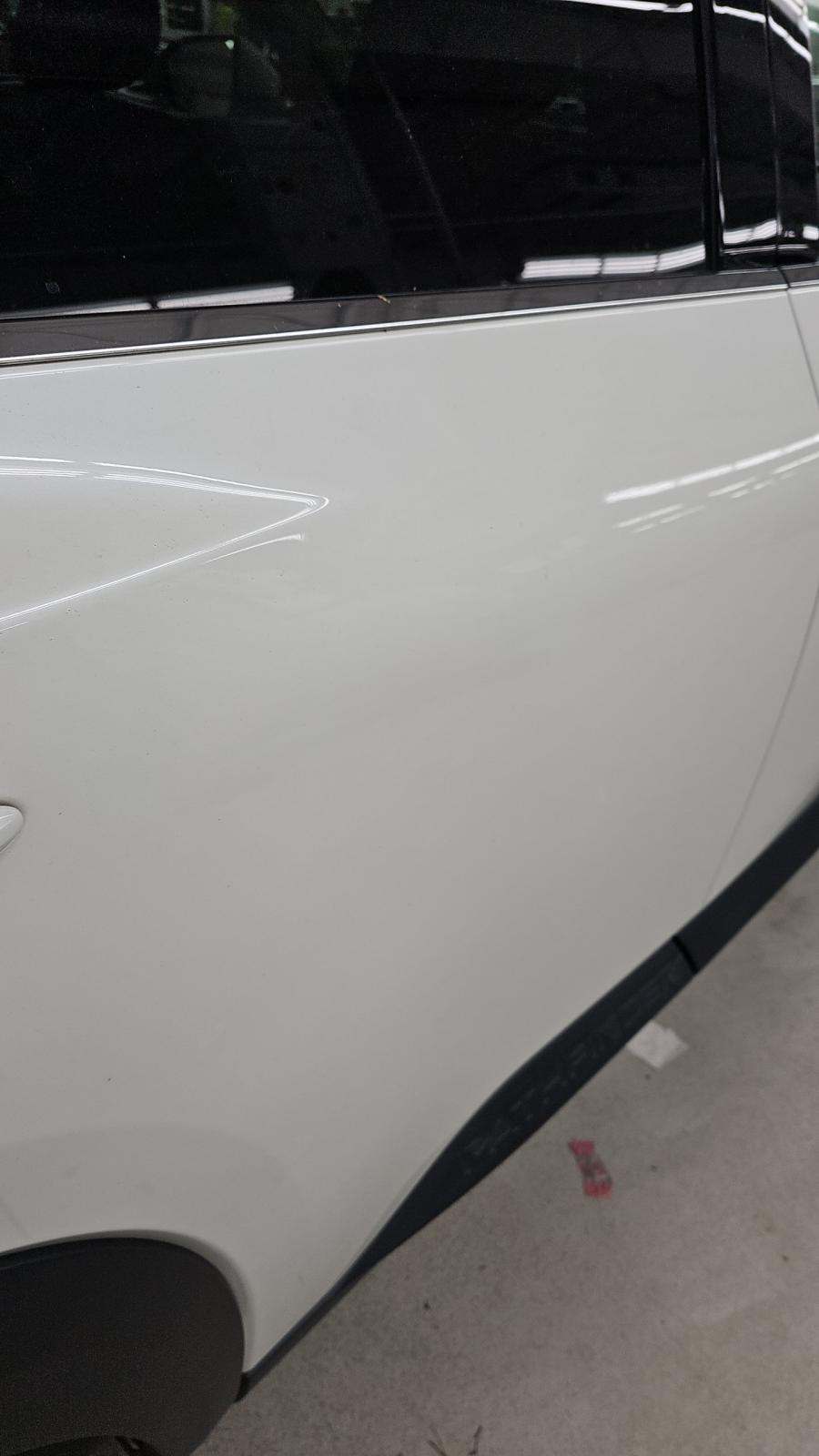 2023 Nissan Pathfinder SL FWD