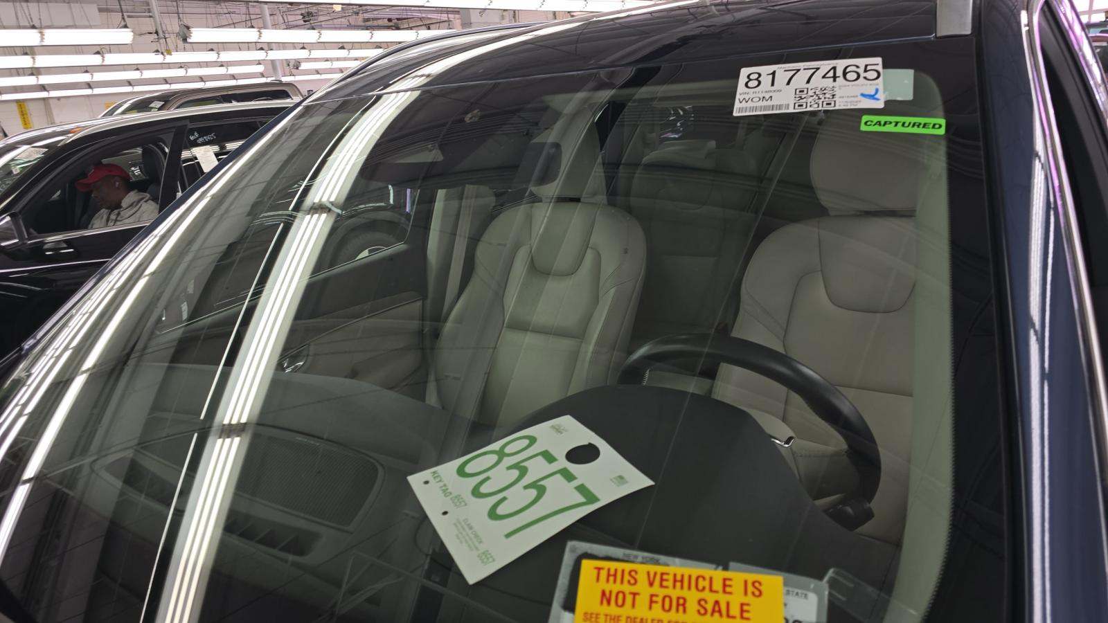 2024 Volvo XC90 Recharge T8 Plus AWD