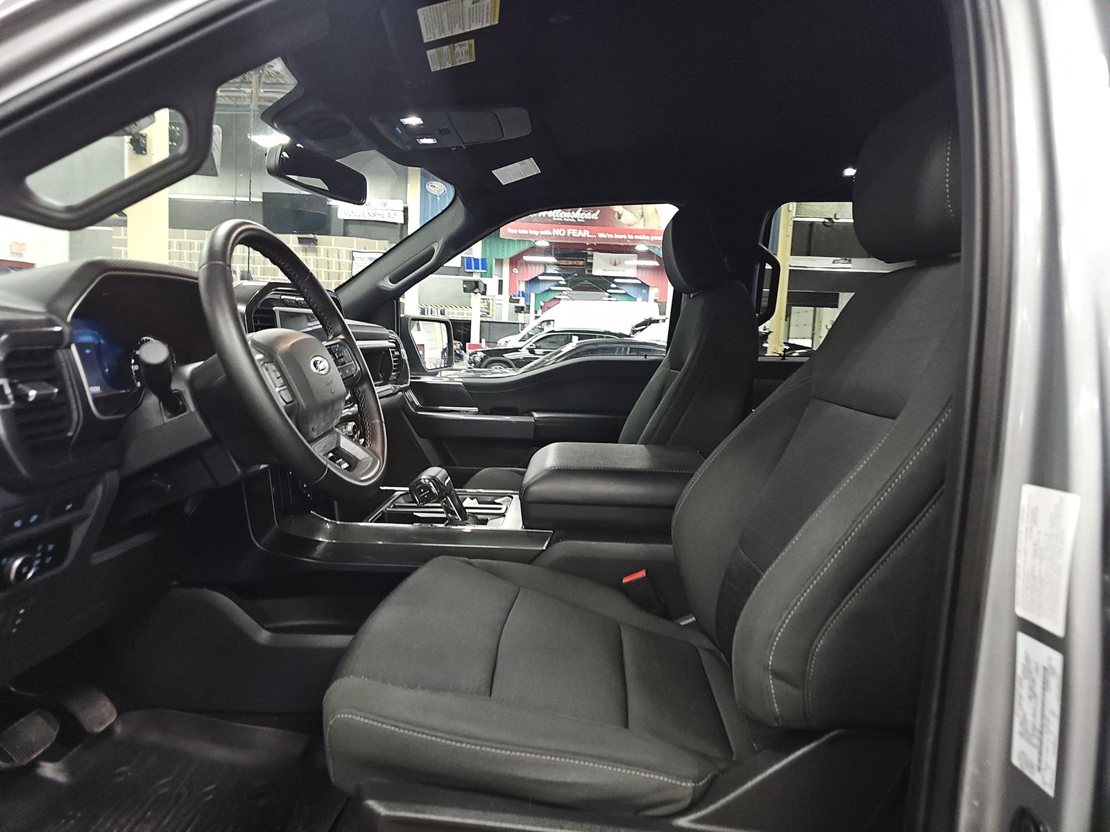 2023 Ford F-150 XLT AWD