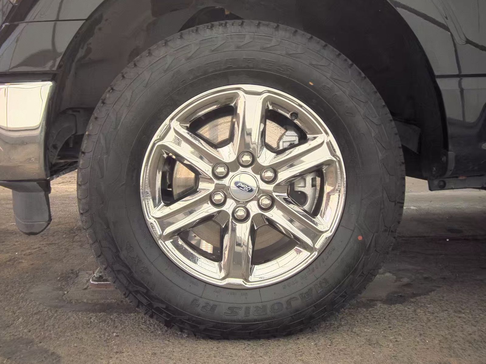 2024 Ford F-150 XLT AWD