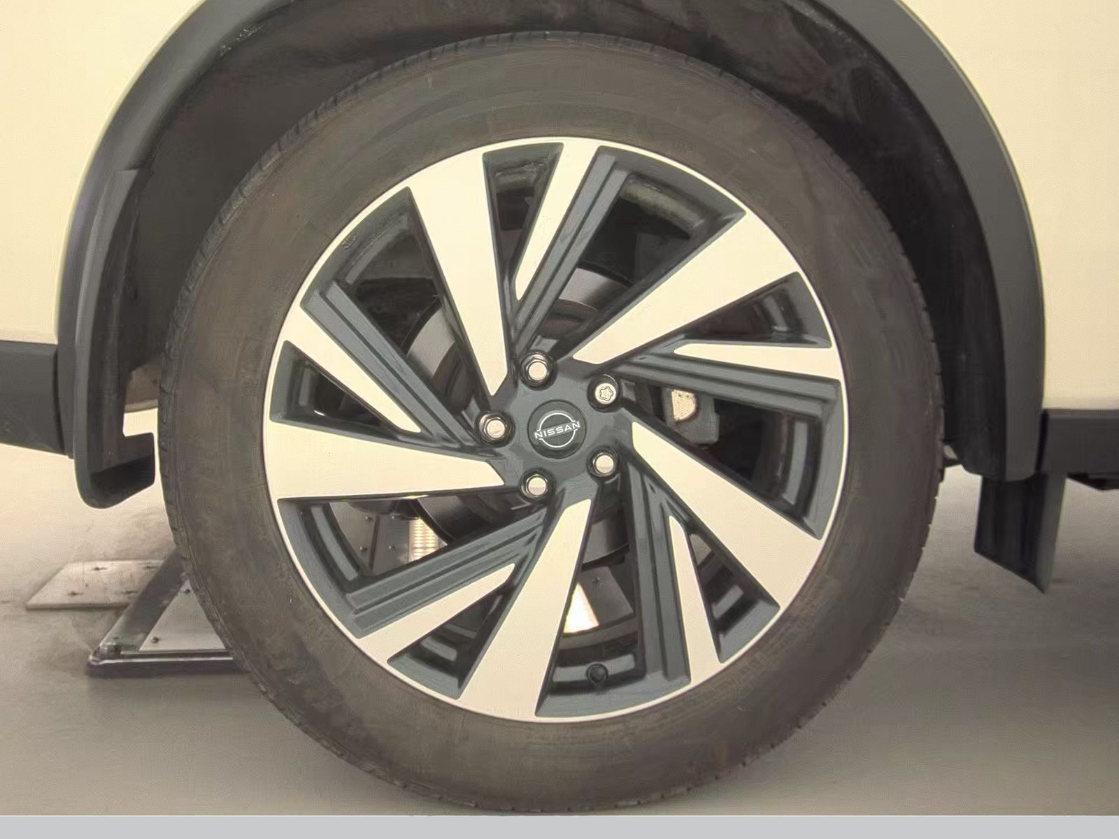 2023 Nissan Murano SL AWD