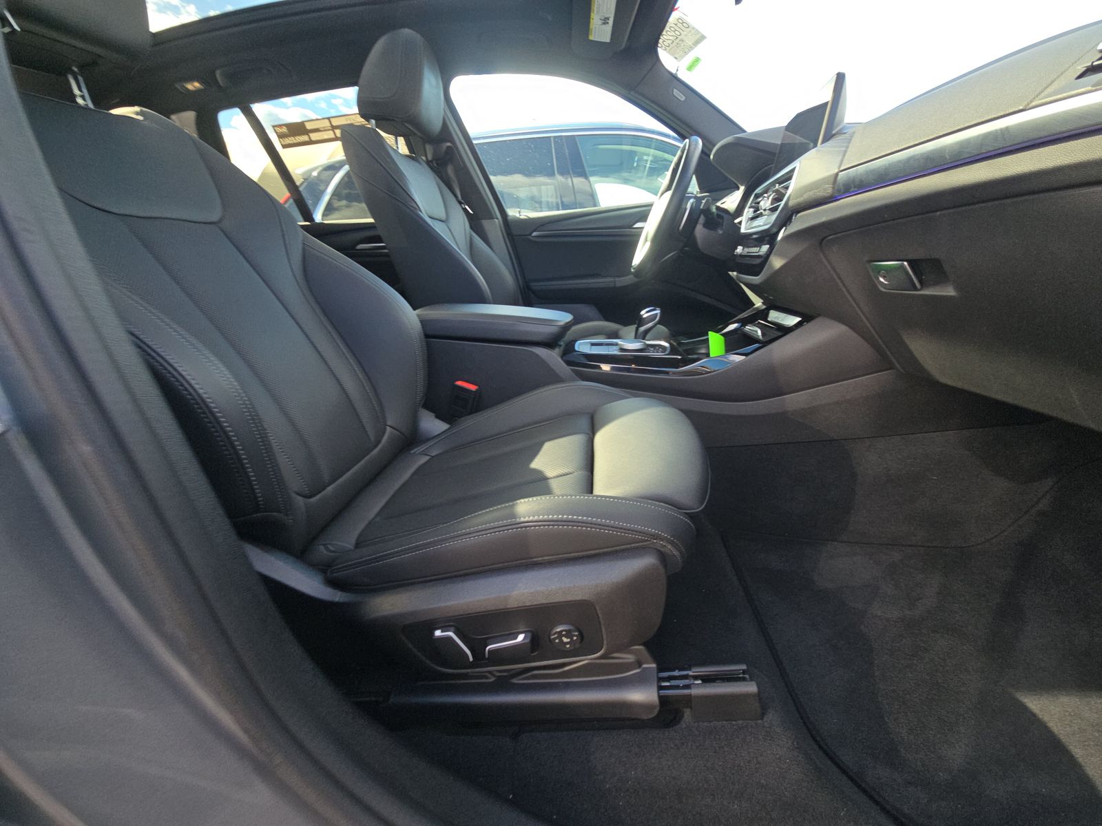 2024 BMW X3 sDrive30i RWD