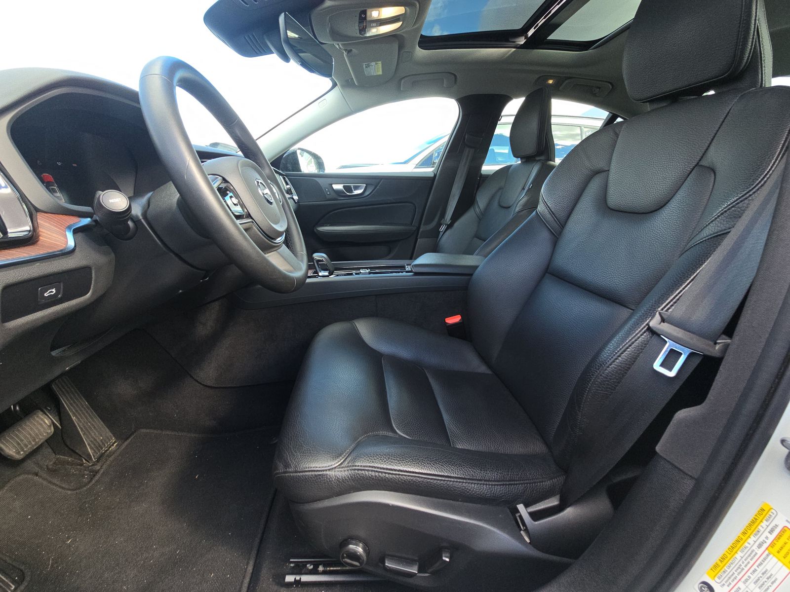 2024 Volvo S60 B5 Plus AWD