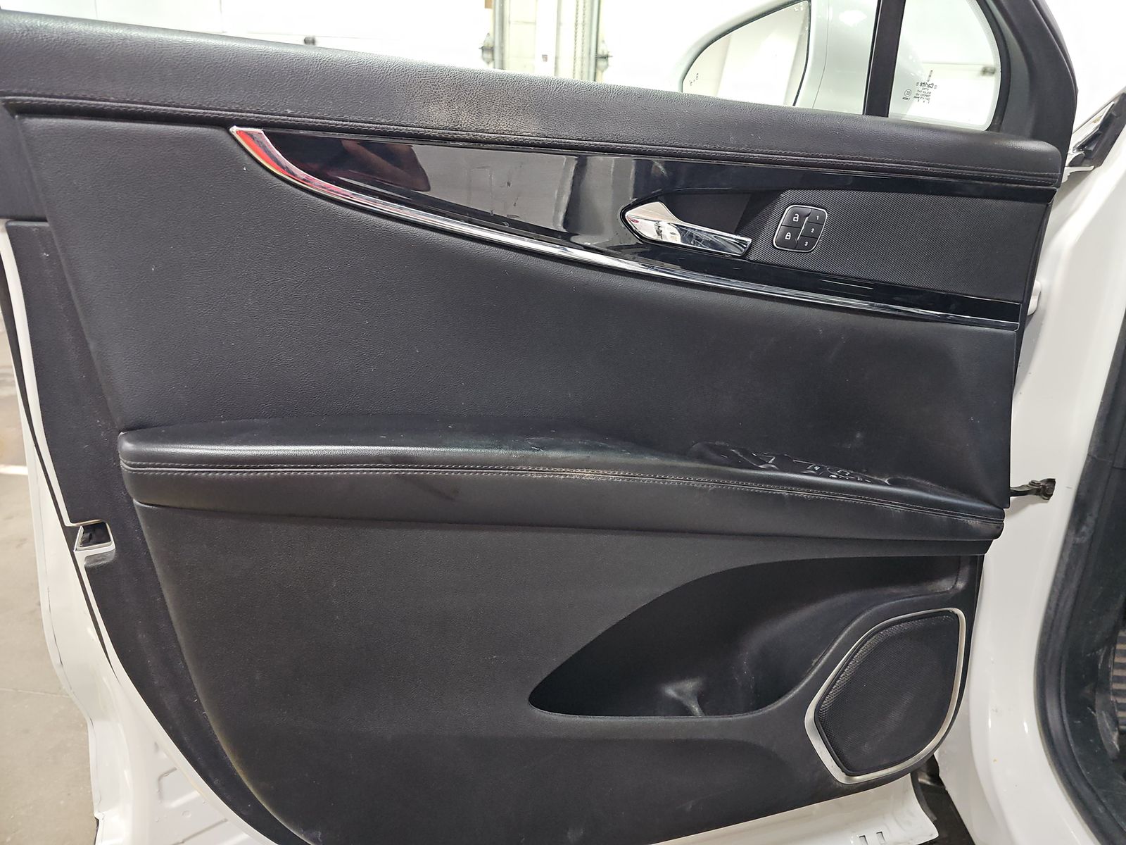 2023 Lincoln Nautilus Standard AWD