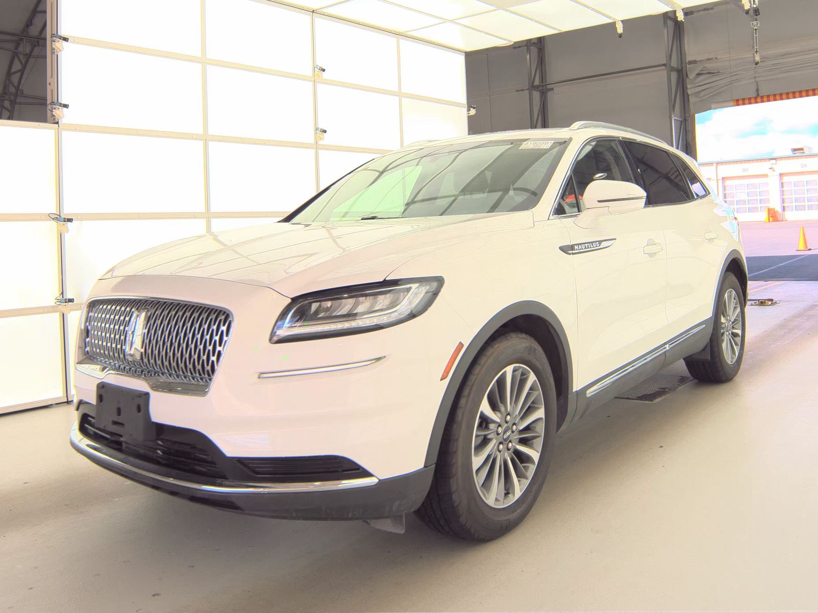 2023 Lincoln Nautilus Standard AWD