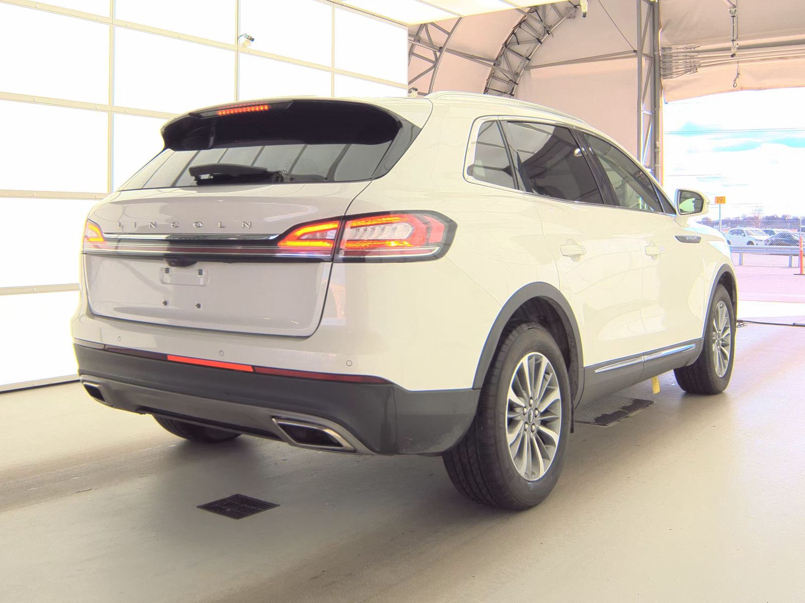 2023 Lincoln Nautilus Standard AWD