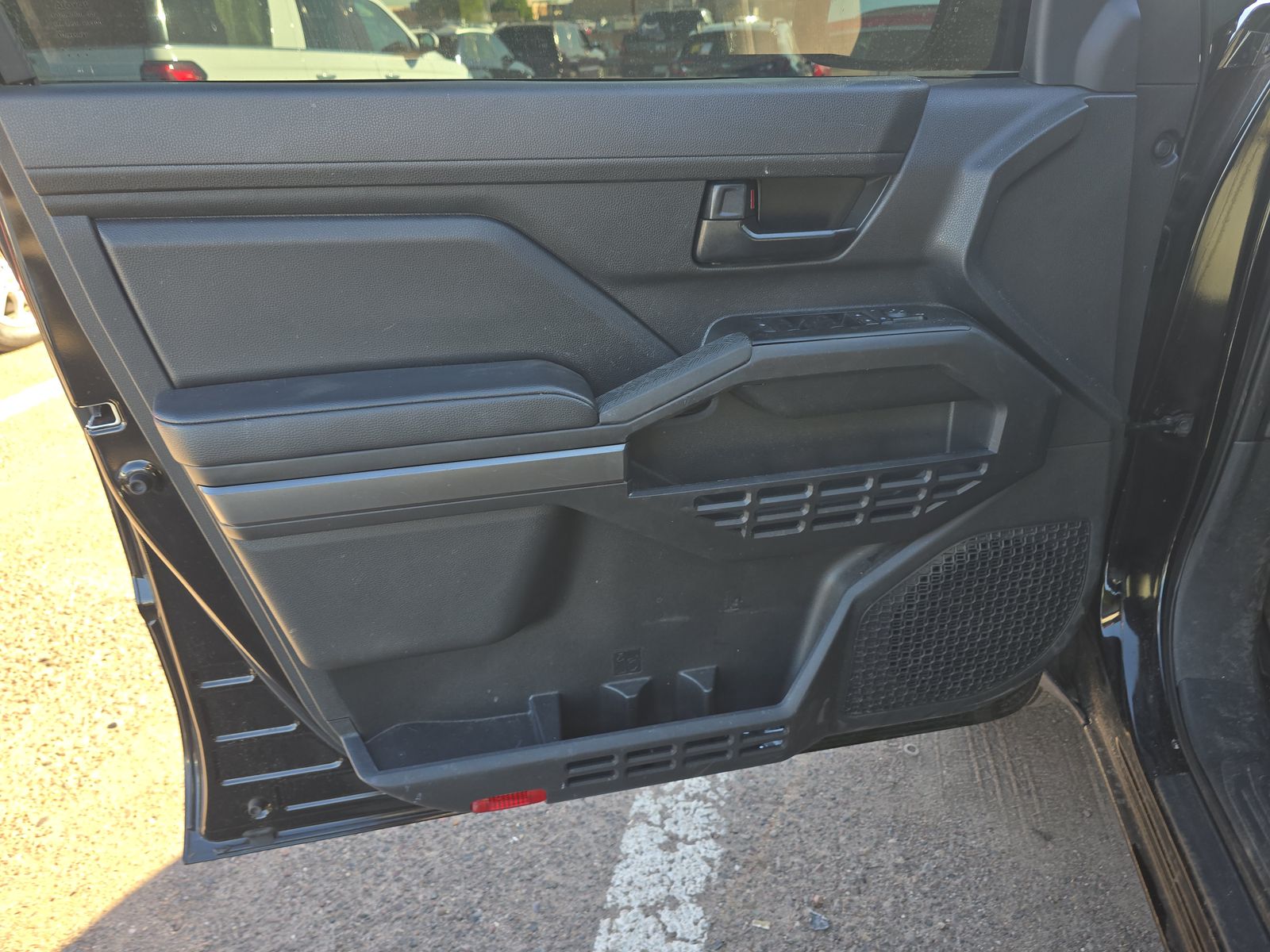 2024 Toyota Tacoma SR5 AWD