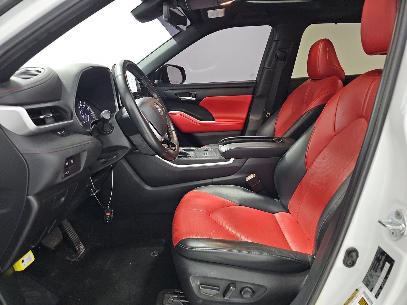 2023 Toyota Highlander XSE FWD