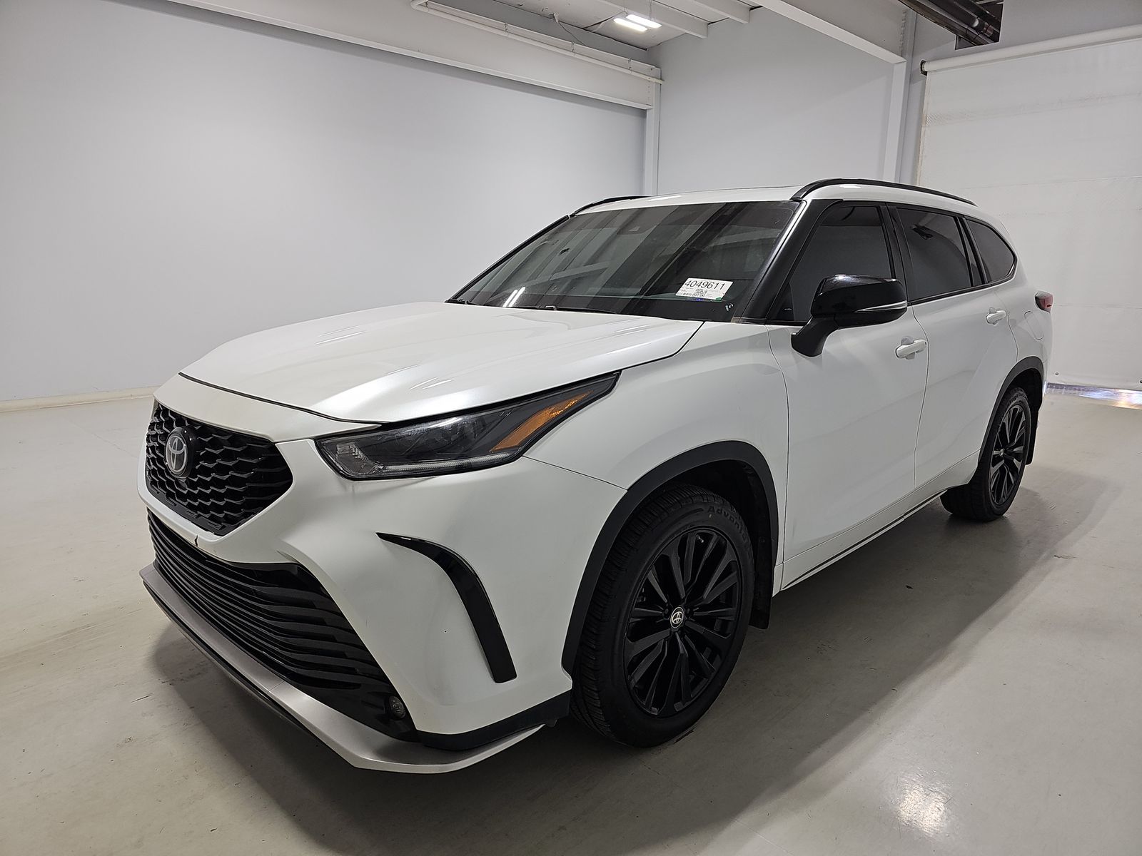 2023 Toyota Highlander XSE FWD