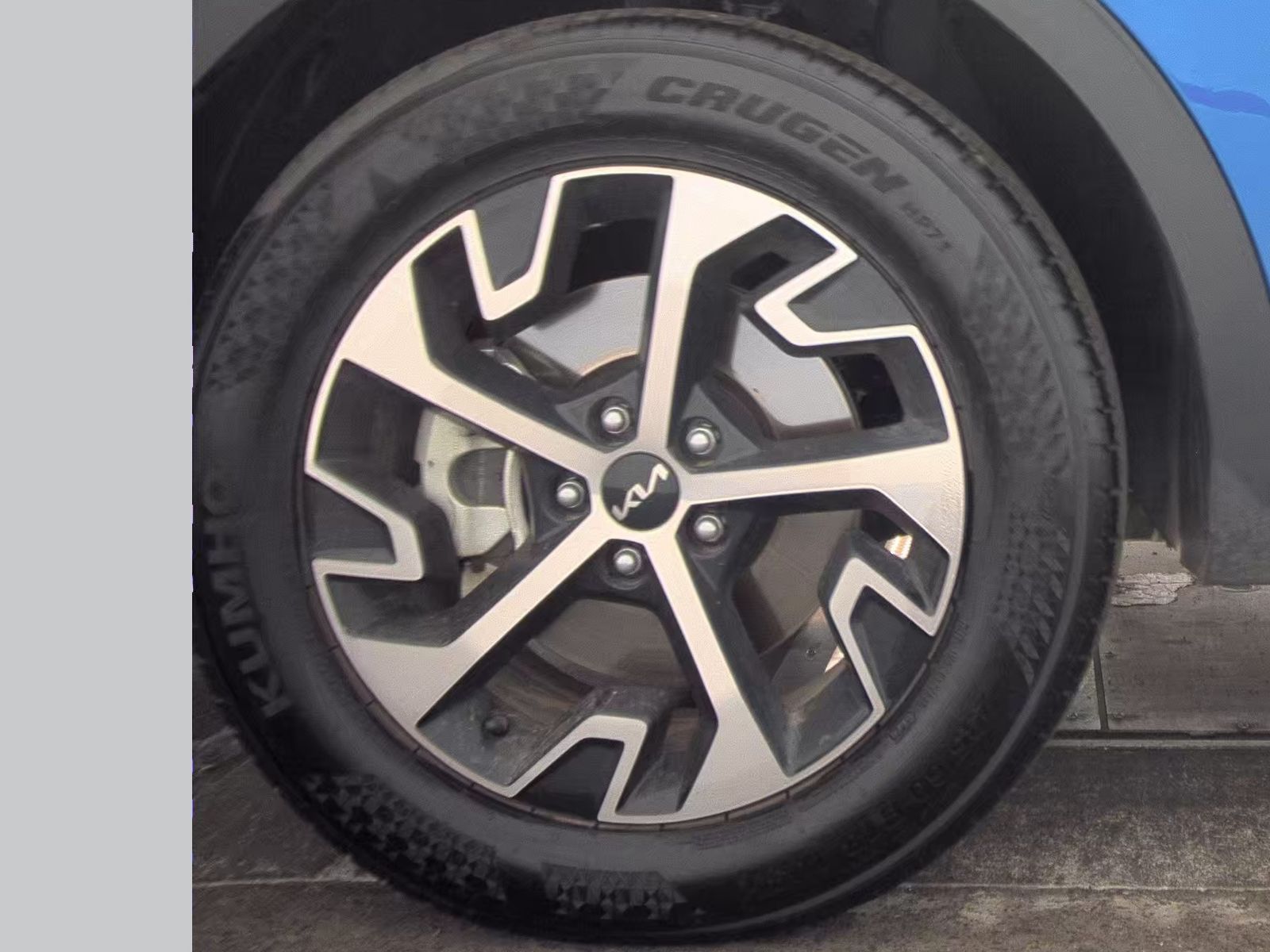 2025 Kia Sportage EX AWD