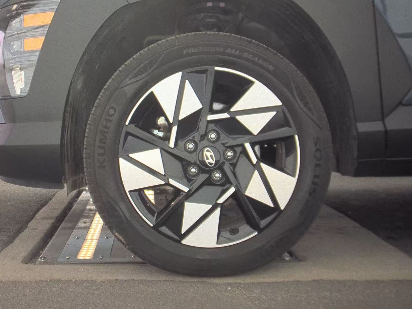 2025 Hyundai Kona SEL AWD