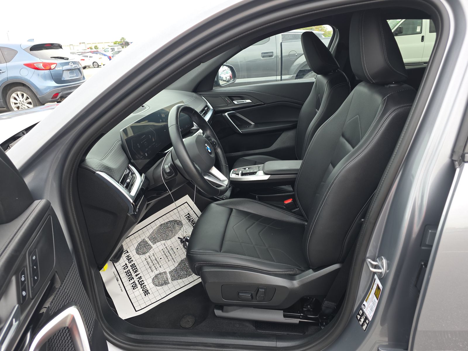 2025 BMW X2 xDrive28i AWD