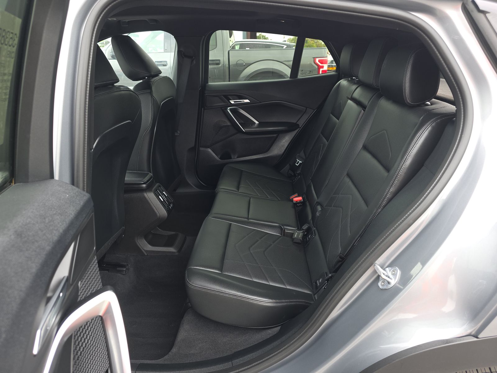 2025 BMW X2 xDrive28i AWD