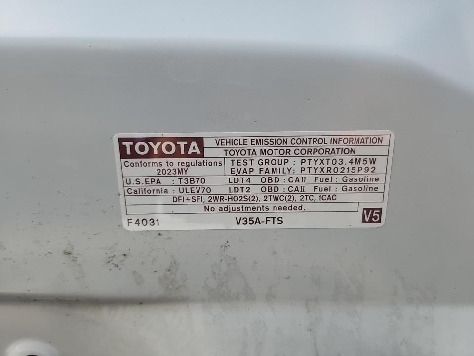 2023 Toyota Tundra SR5 AWD