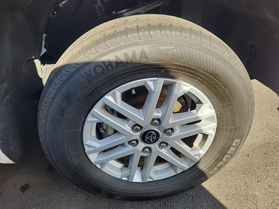 2023 Toyota Tundra SR5 AWD