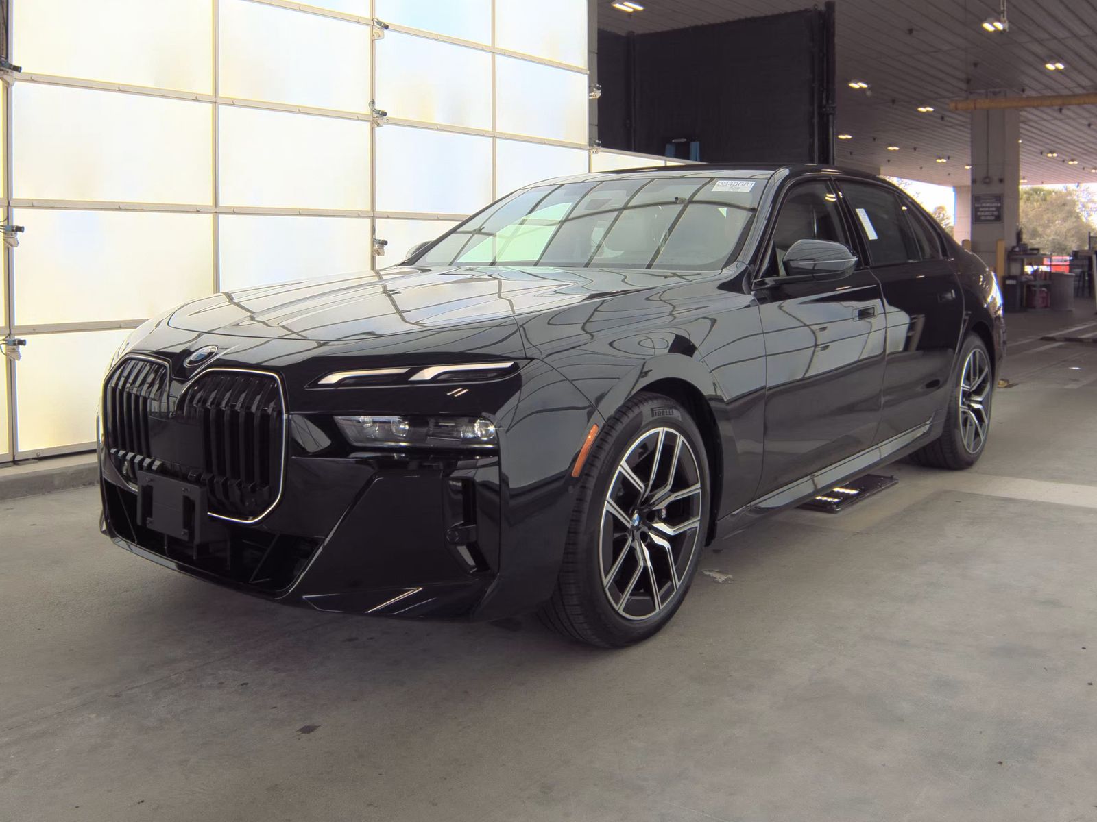 2024 BMW 7 Series 760i xDrive AWD