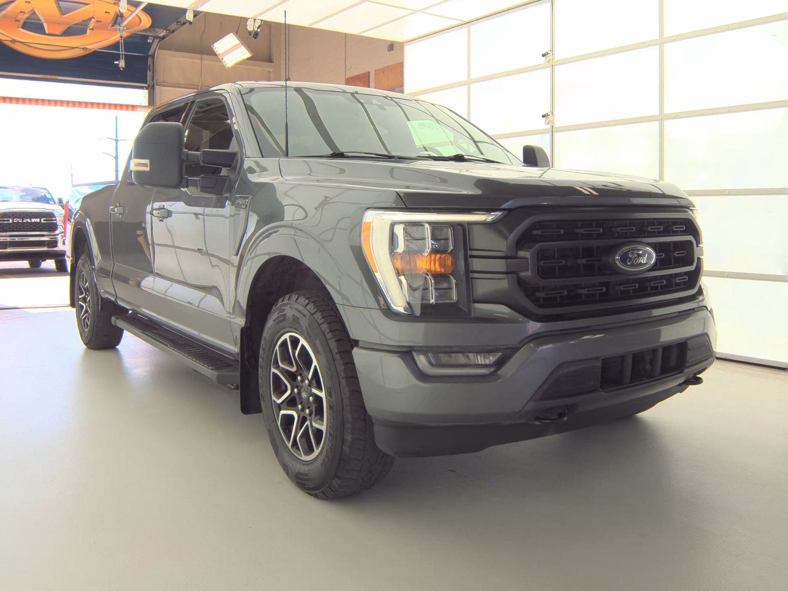 2022 Ford F-150 XLT AWD