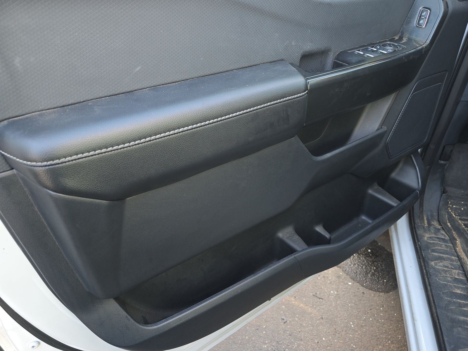 2023 Ford F-150 XL AWD