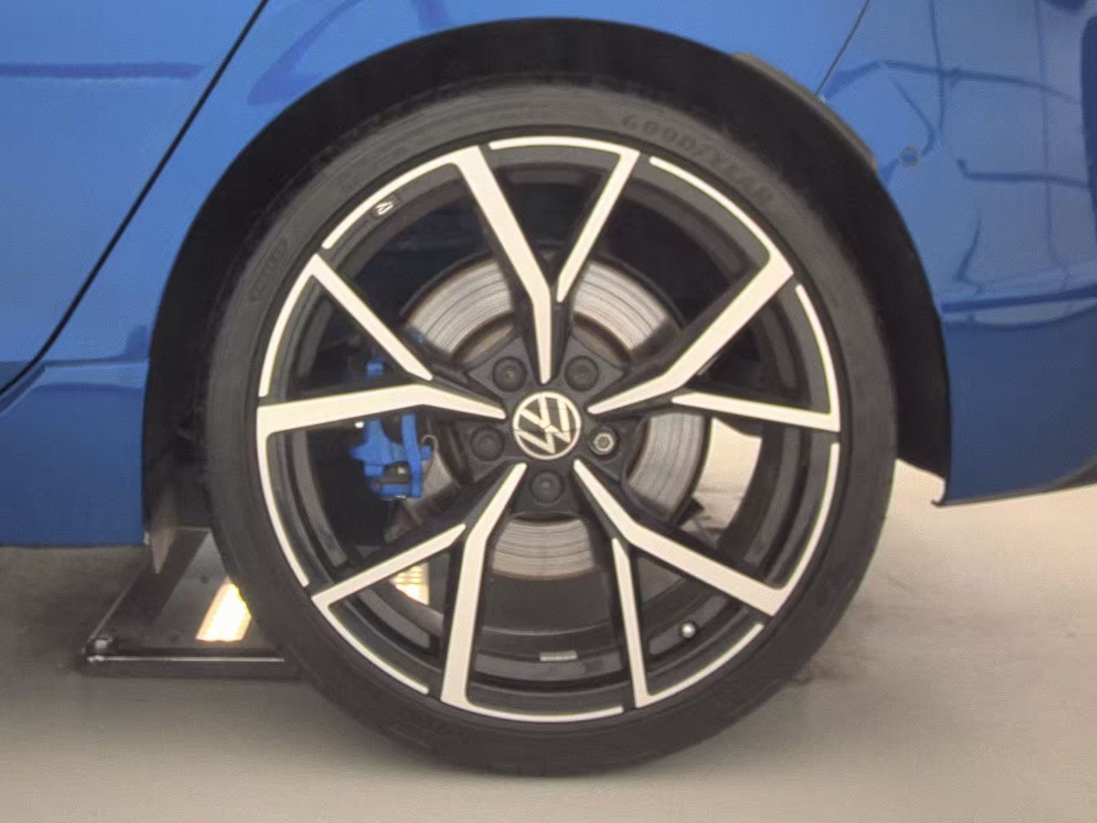 2022 Volkswagen Golf R AWD