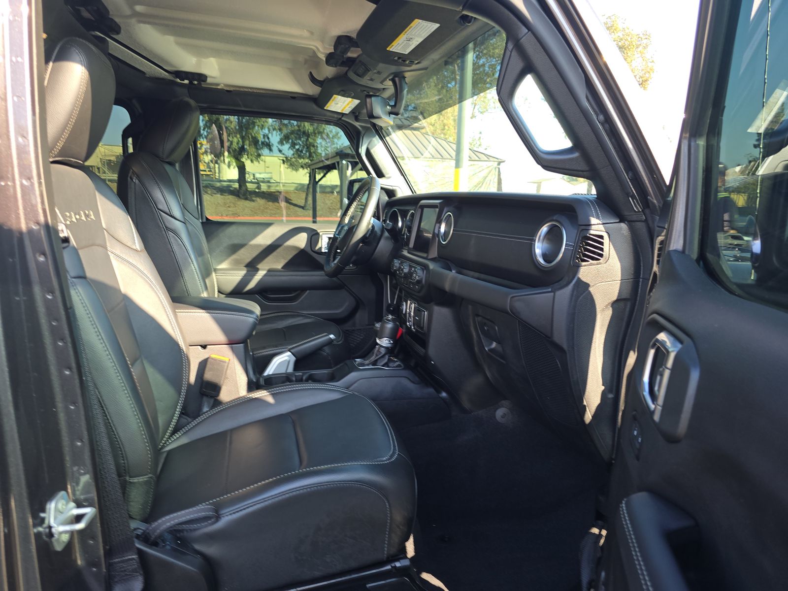 2022 Jeep Wrangler Unlimited 4xe Sahara AWD