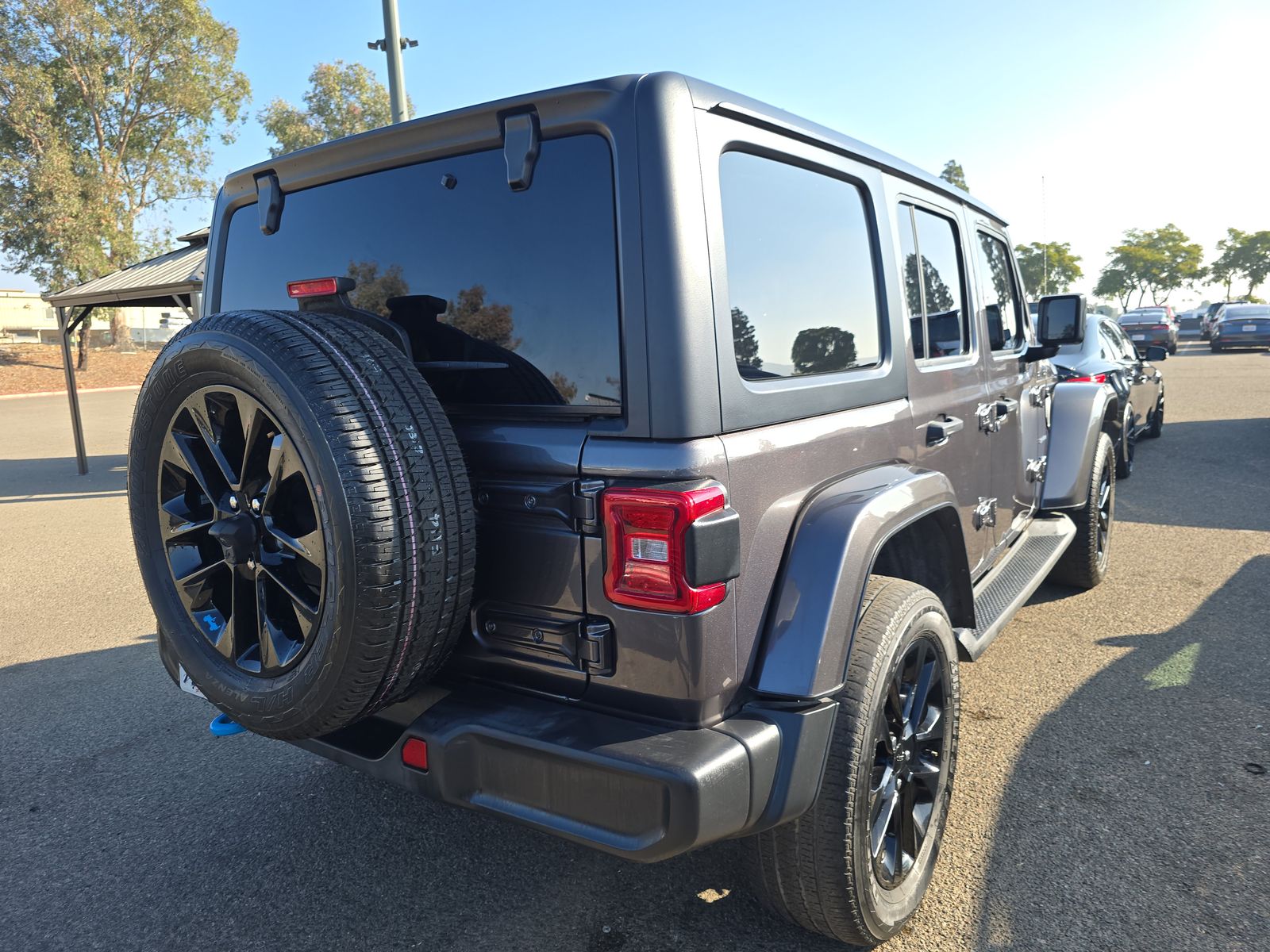 2022 Jeep Wrangler Unlimited 4xe Sahara AWD